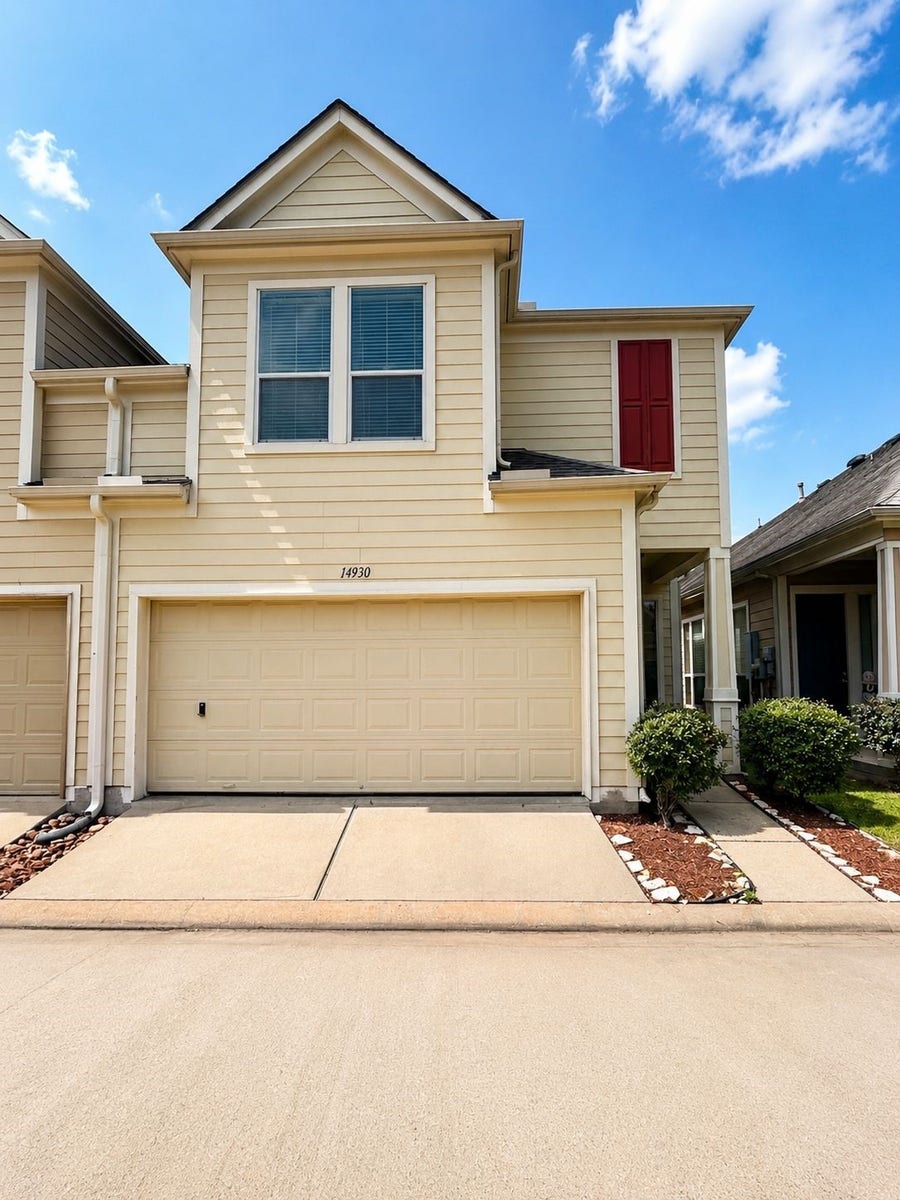 Property photo for 14930 Tuttle Point Drive, Houston, TX
