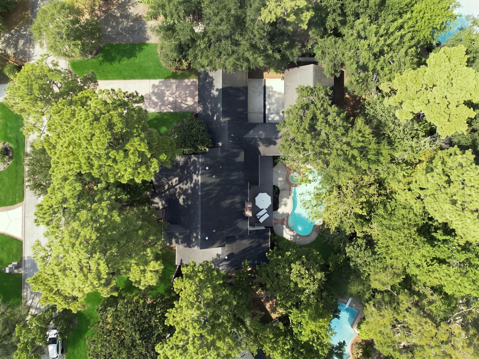 23 S Brokenfern Drive Drive, The Woodlands, TX 77380 23 S Brokenfern Drive Drive, The Woodlands, TX 77380