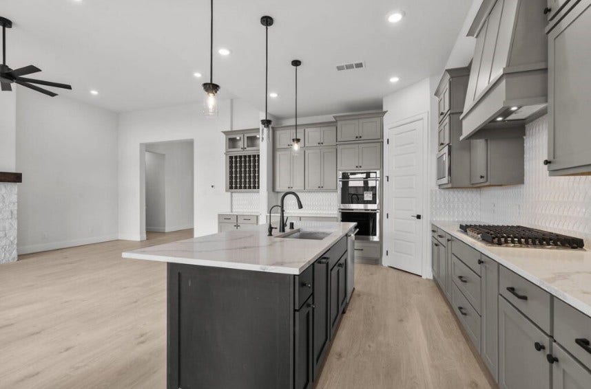 624 Golden Aster Boulevard, Waller, TX 77484 Represented Photo