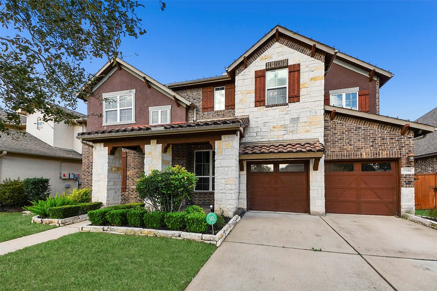 Property photo for 17306 Newtonmore Crossing, Richmond, TX