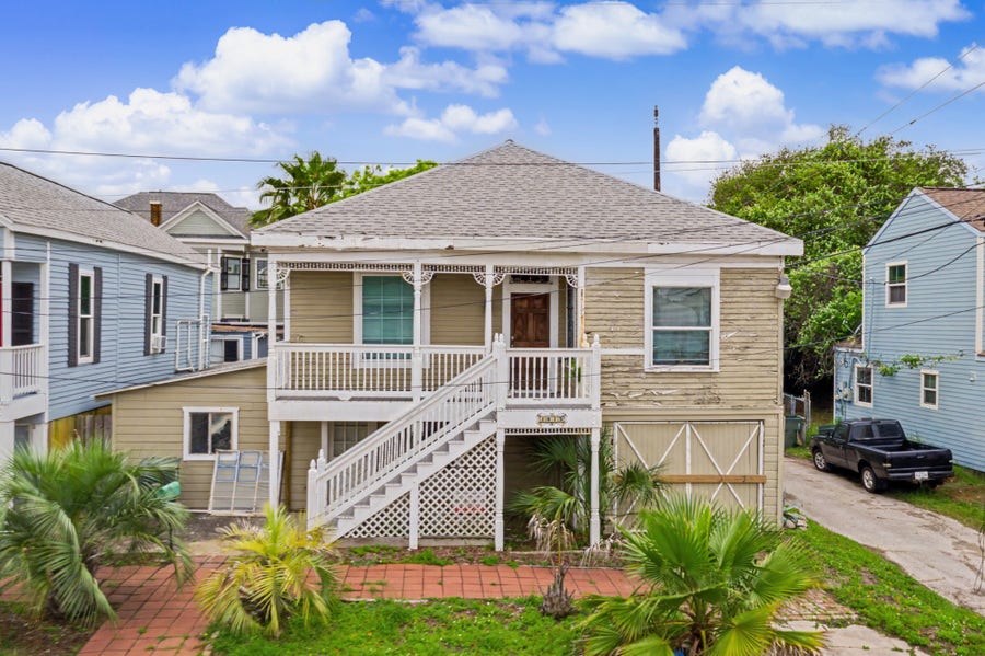 Property photo for 1813 29th Street, Galveston, TX