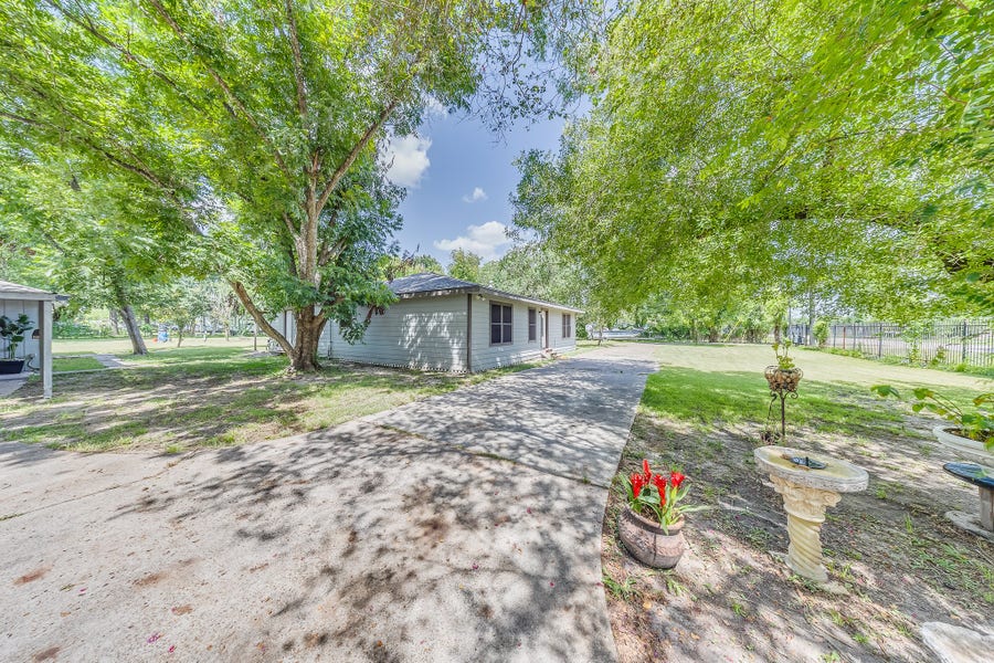 Property photo for 1725 Strawn Road, Houston, TX