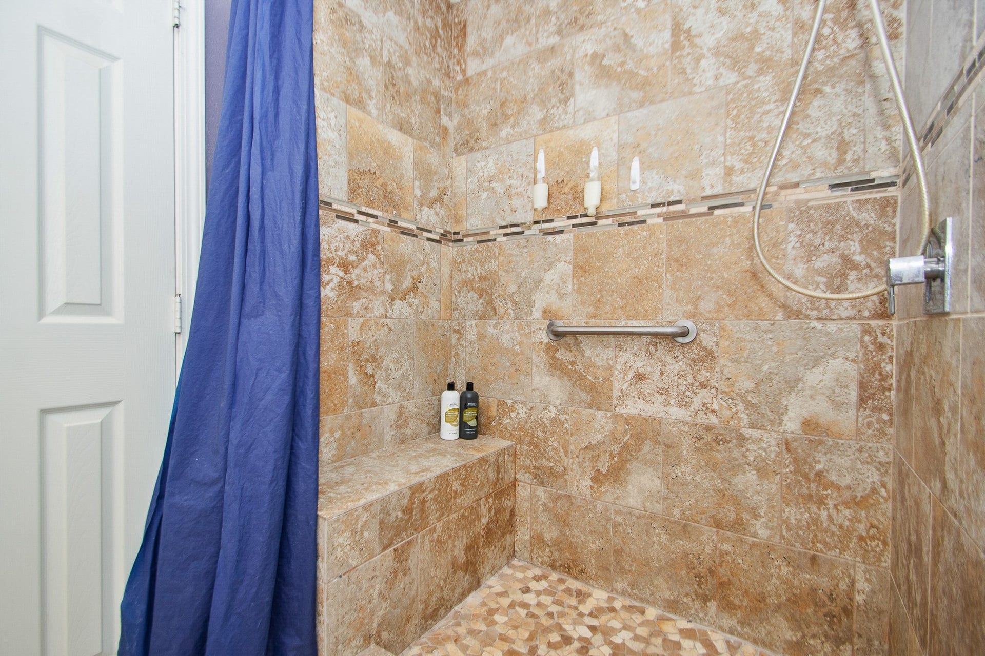 11003 Sageorchard Lane, Houston, TX 77089 Bathroom