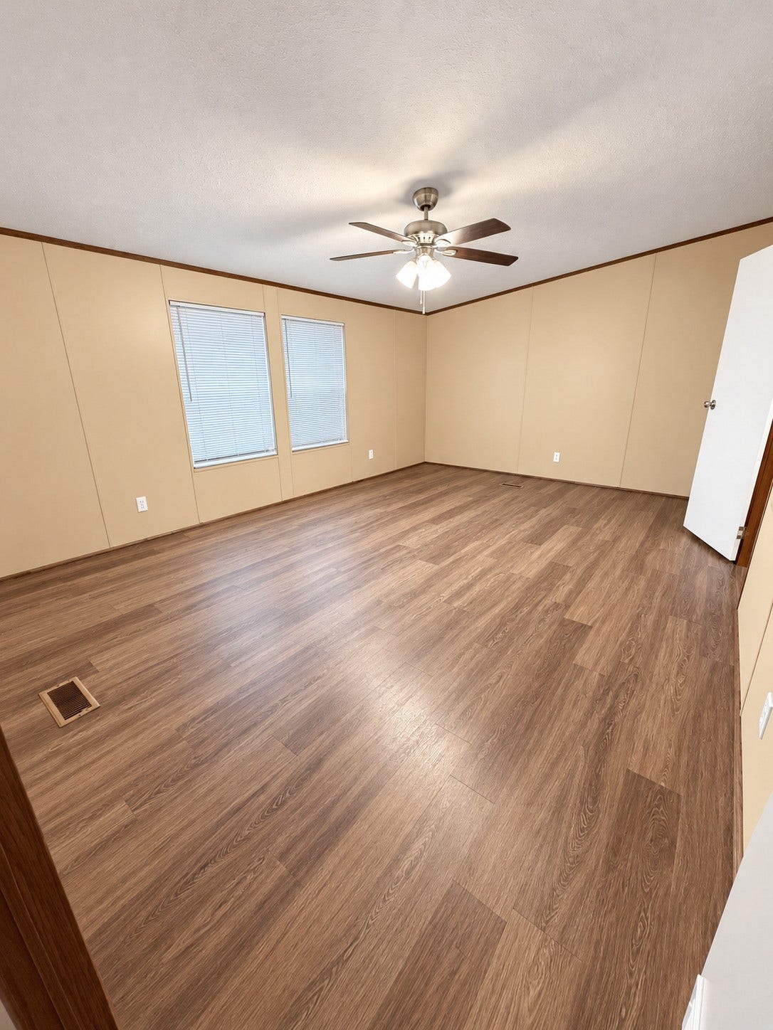 21144 Live Oak Street, New Caney, TX 77357 Primary Bedroom