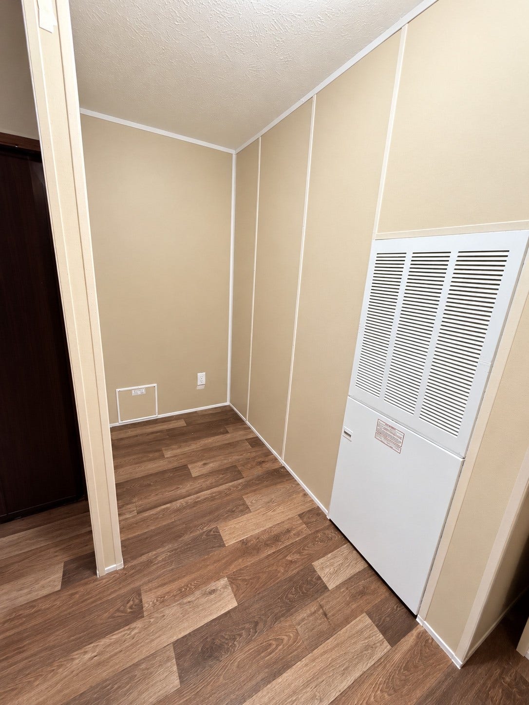 21144 Live Oak Street, New Caney, TX 77357 Utility Room space perfect for small deep freezer, extra refrigerator, or storage space