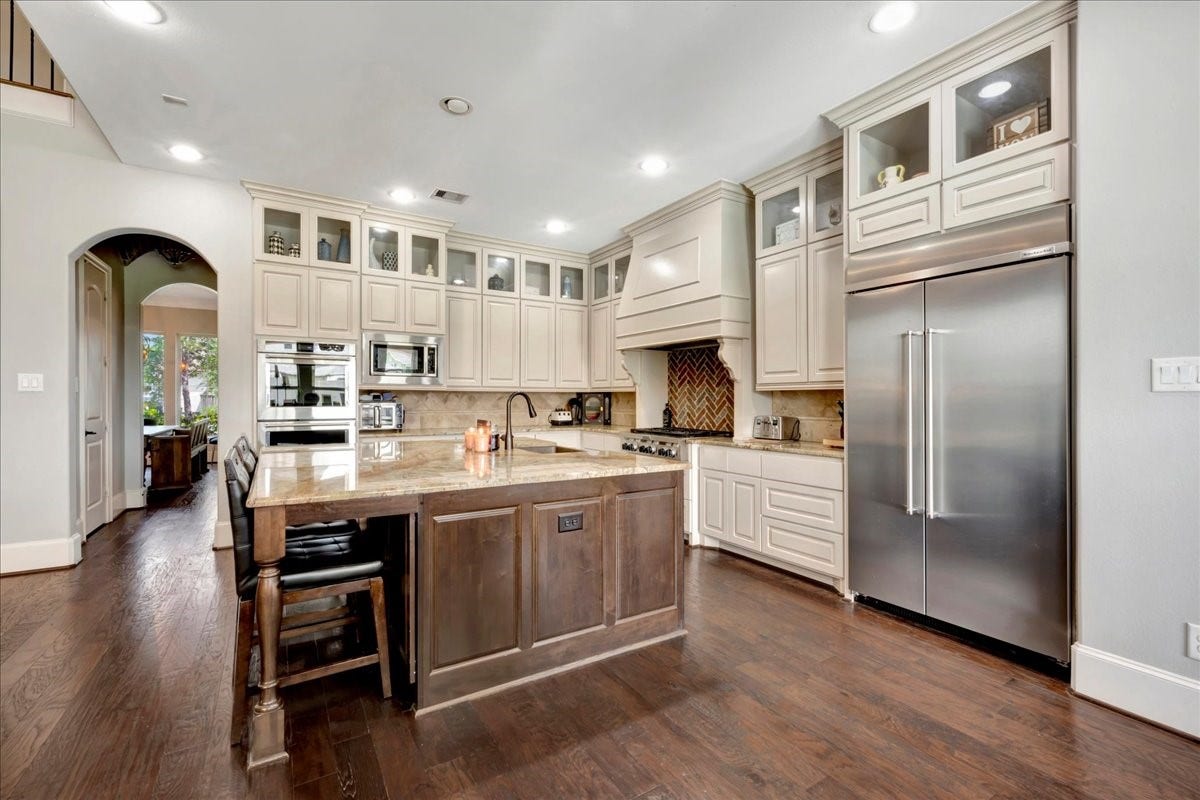 1310 Tamina Pass Lane, Friendswood, TX 77546 1310 Tamina Pass Lane, Friendswood, TX 77546