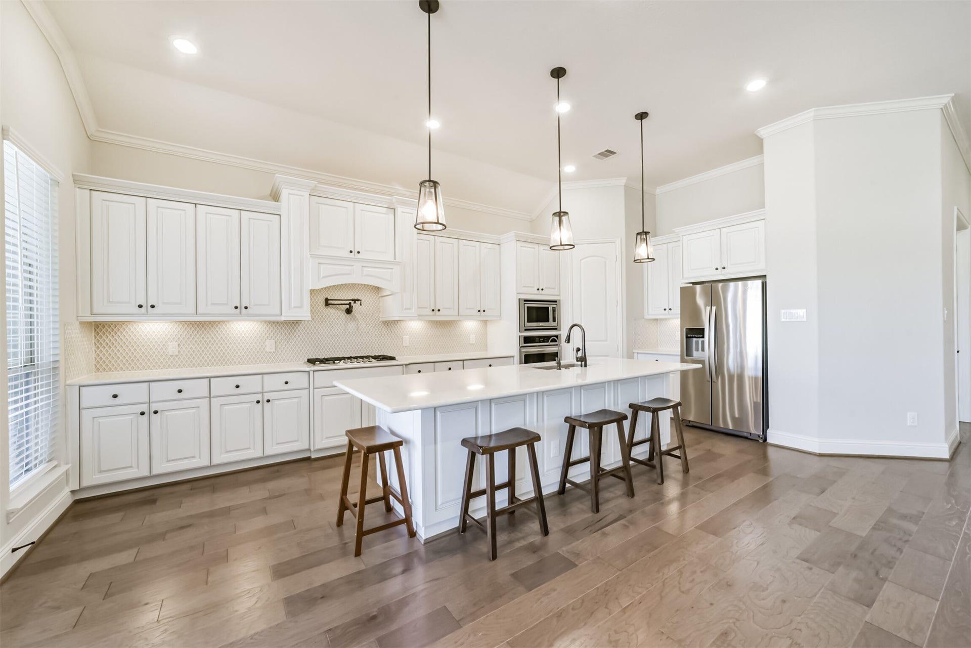 5046 Robin Park Court, Porter, TX 77365 5046 Robin Park Court, Porter, TX 77365