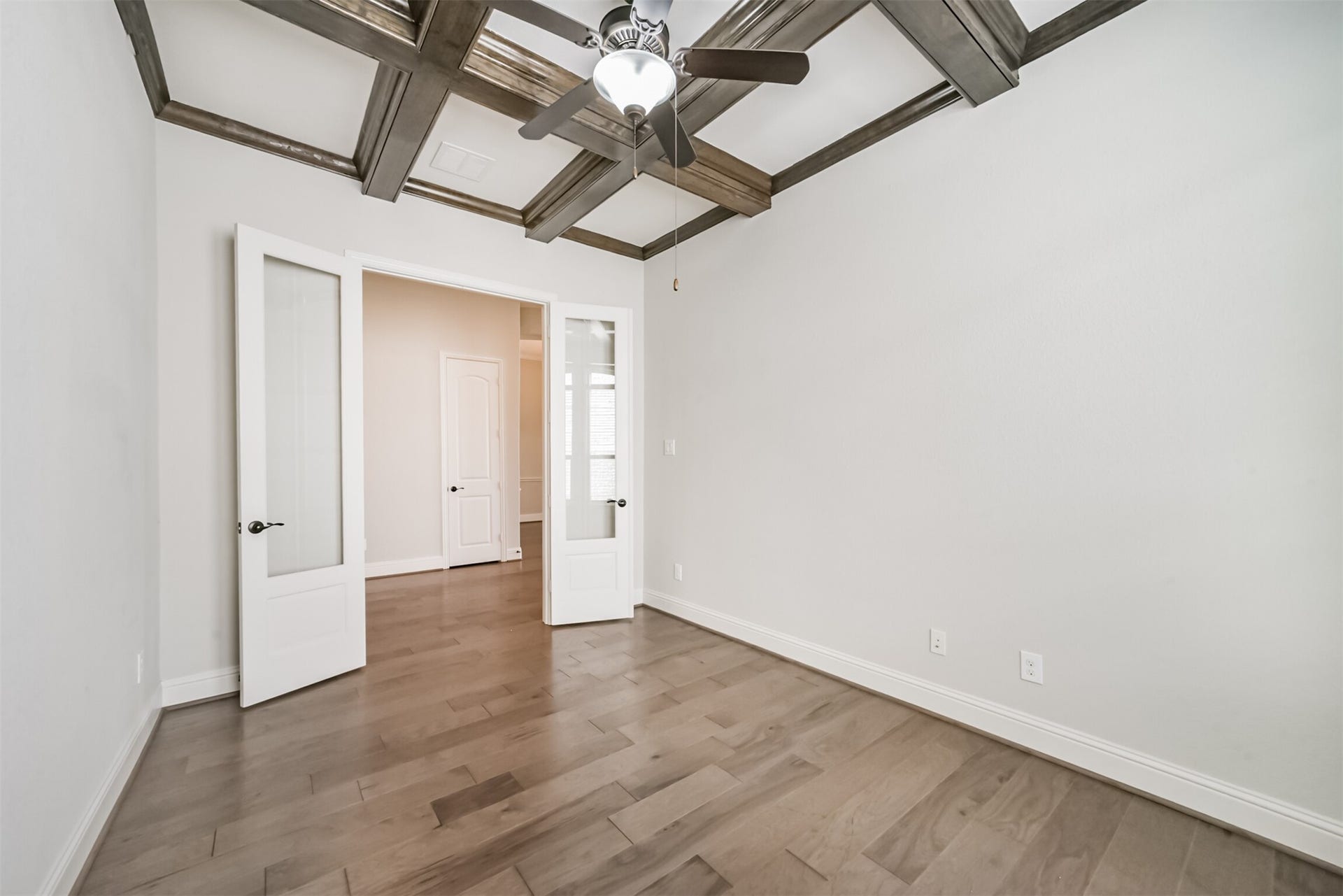 5046 Robin Park Court, Porter, TX 77365 5046 Robin Park Court, Porter, TX 77365