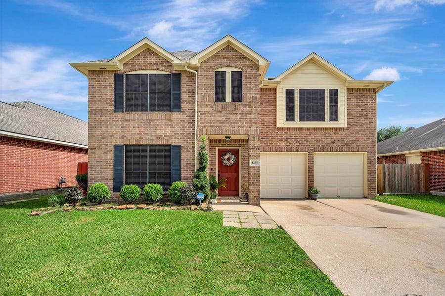 Property photo for 4235 Park Ridge Drive, Pasadena, TX
