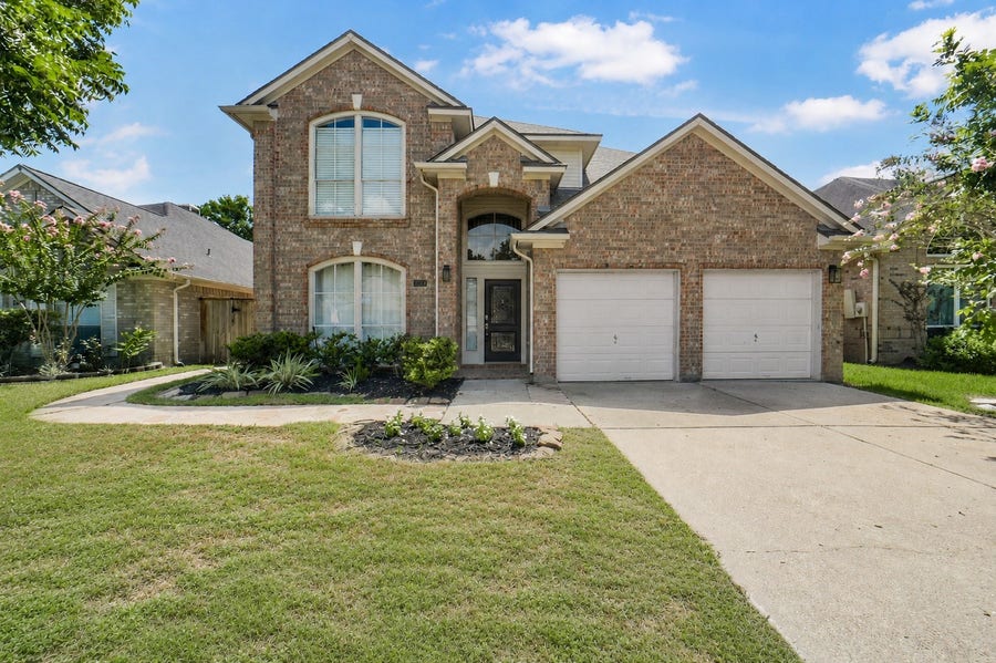 Property photo for 4319 Lakeshore Forest Drive, Missouri City, TX