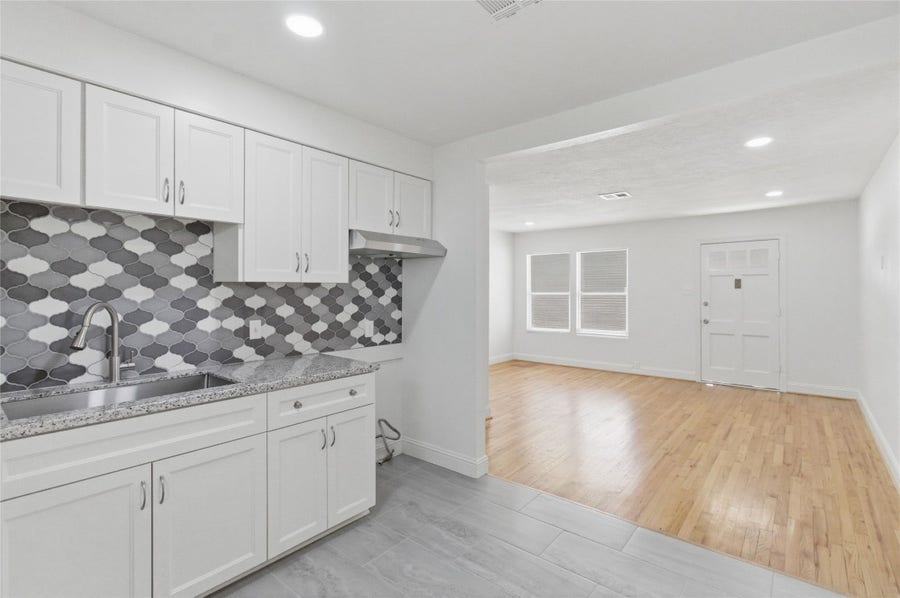 Property photo for 905 Longley Street, South Houston, TX