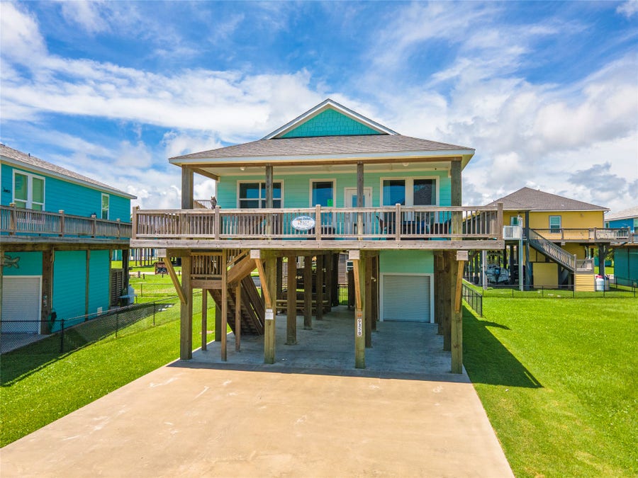 Property photo for 935 Eastview, #B, Crystal Beach, TX