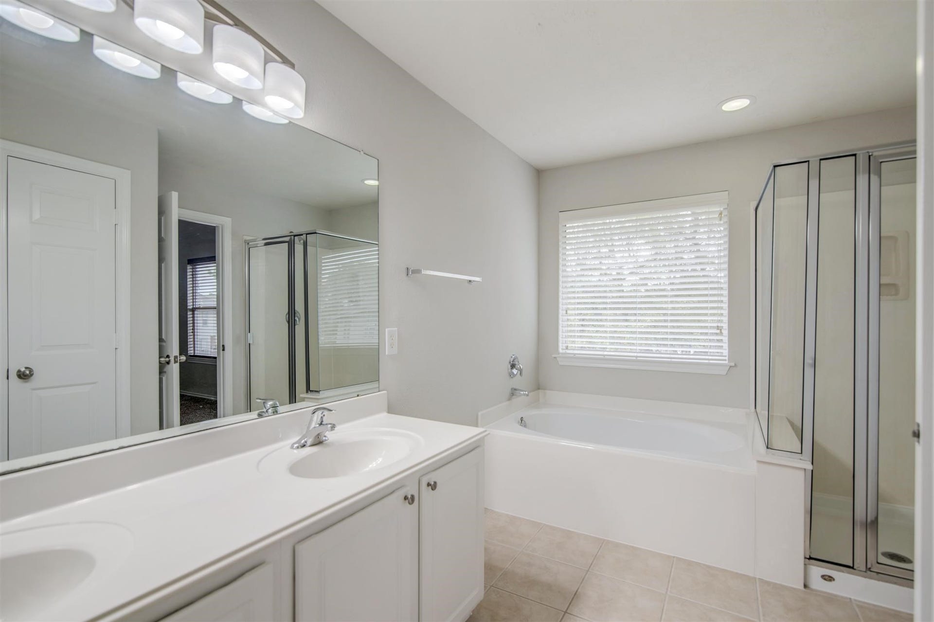 58 S Burberry Park Circle, The Woodlands, TX 77382 58 S Burberry Park Circle, The Woodlands, TX 77382