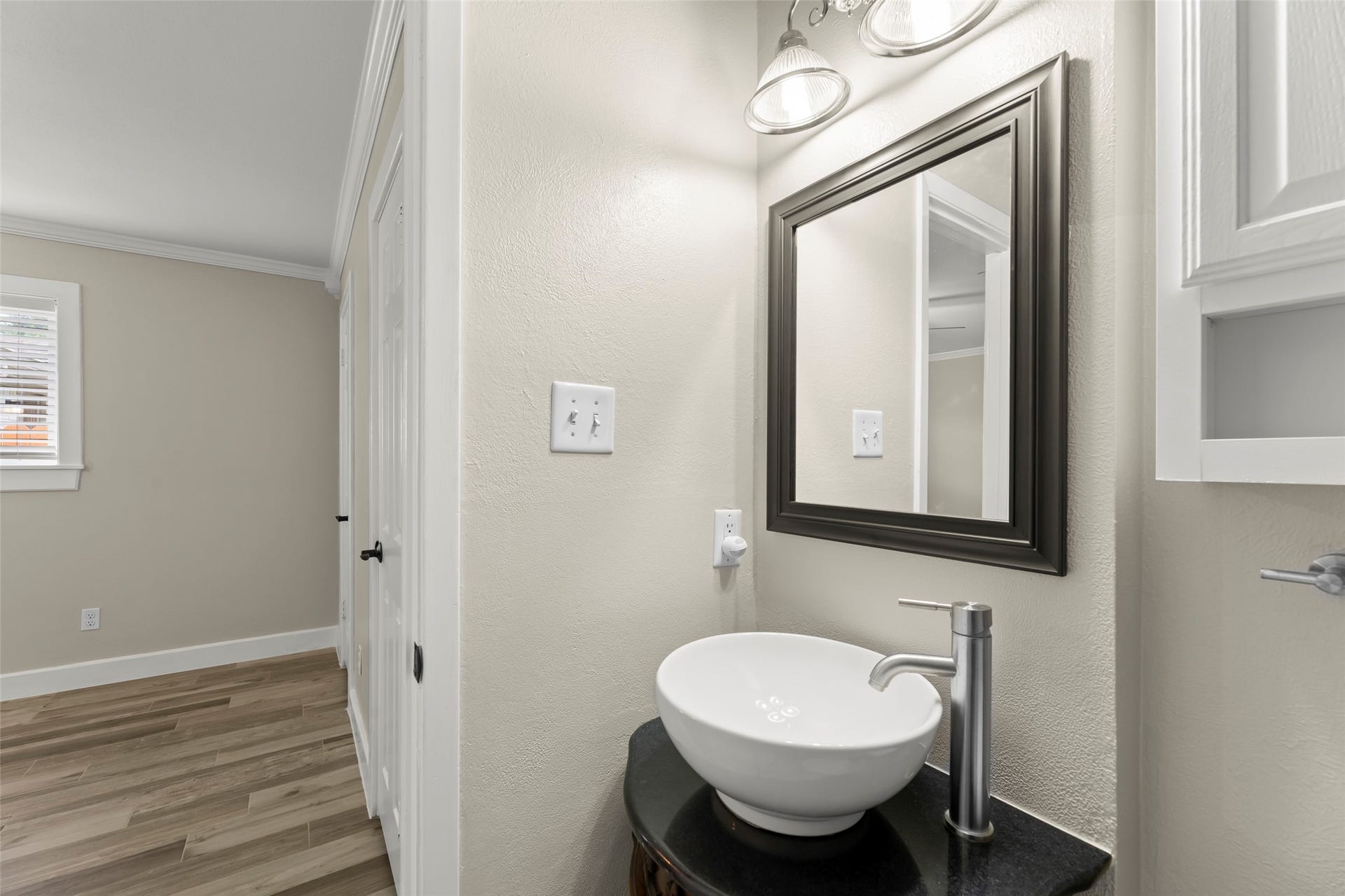 3419 Beasley Avenue, Needville, TX 77461 Bath