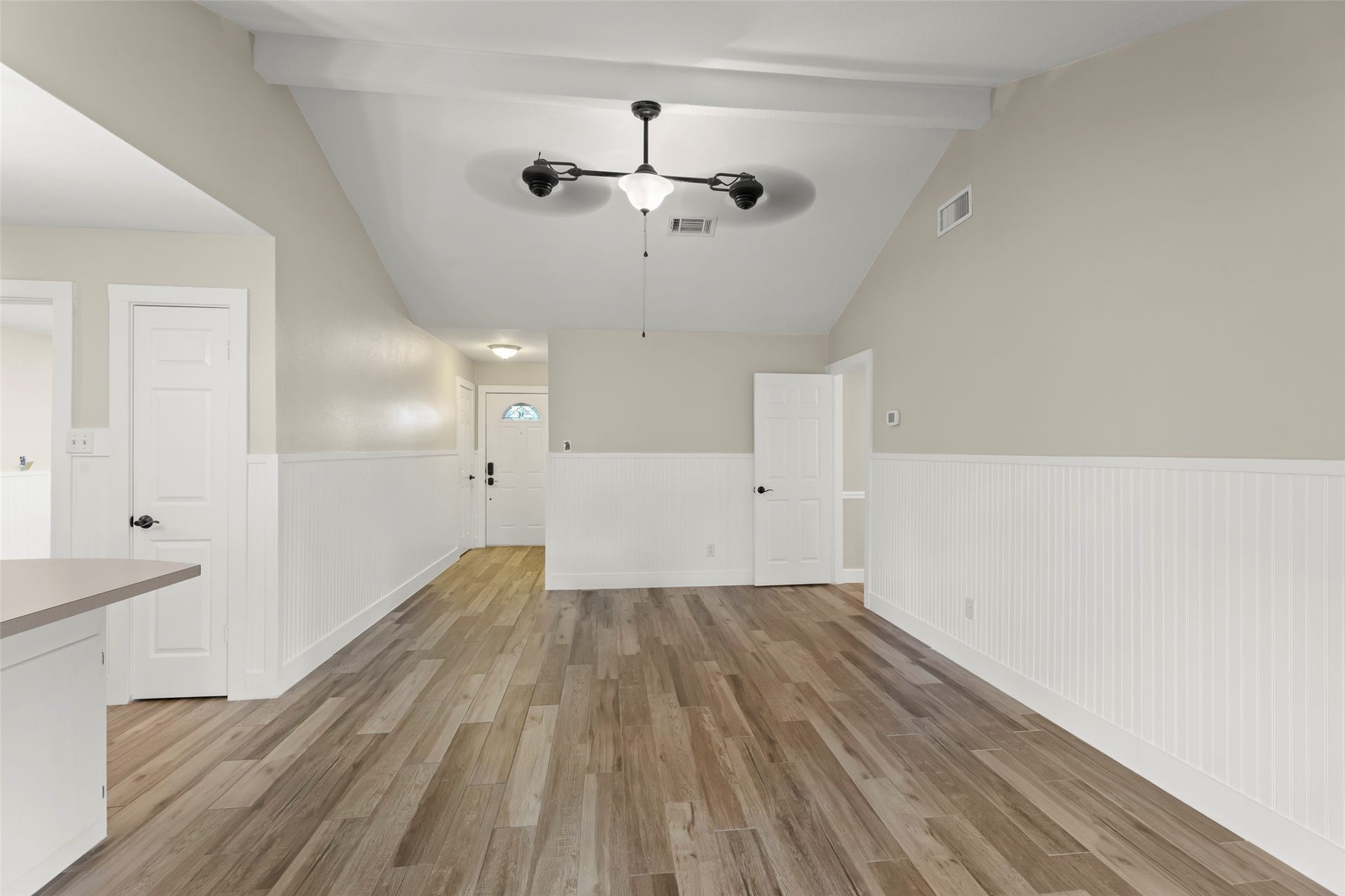 3419 Beasley Avenue, Needville, TX 77461 View of dining/front door