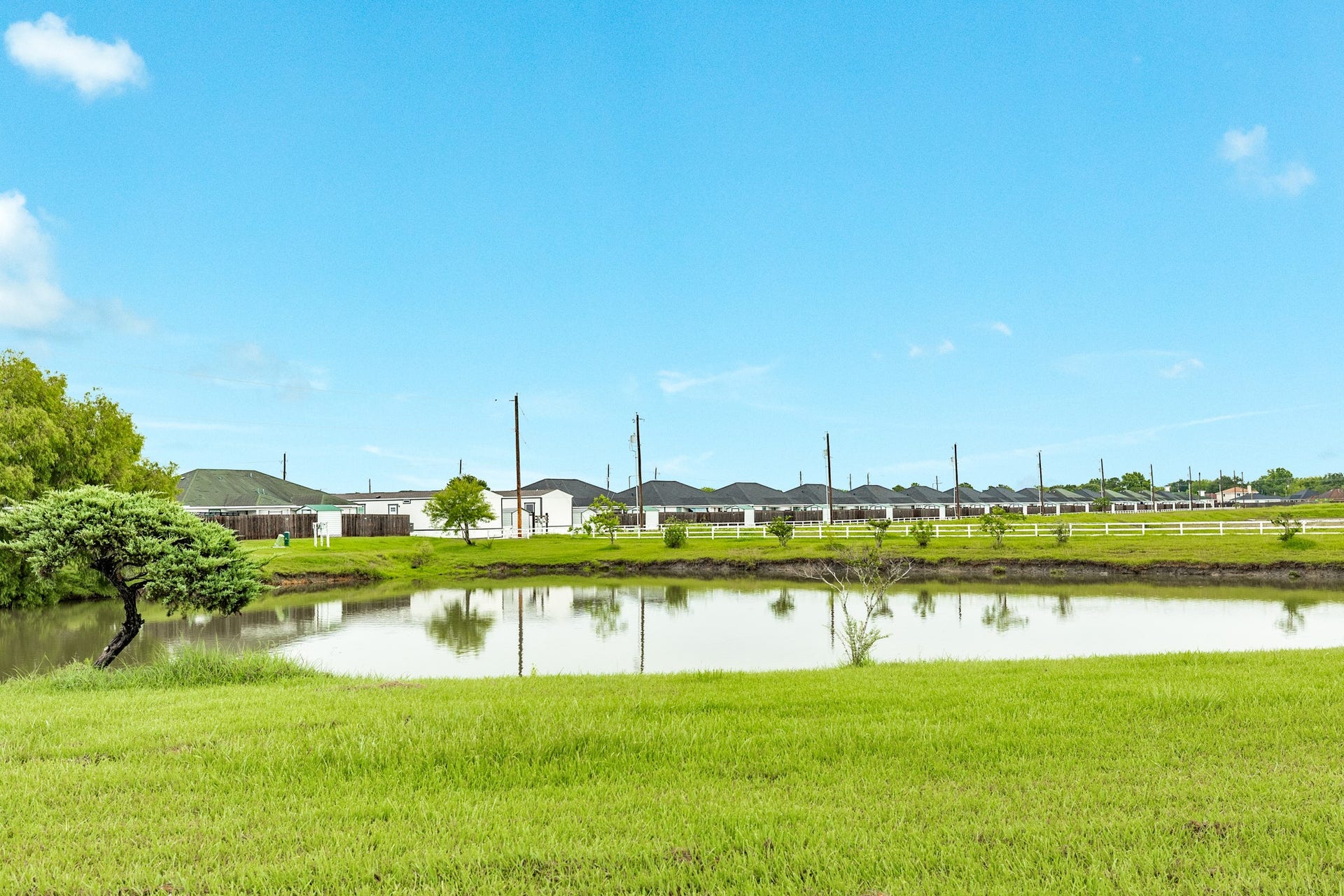 5061 Hauna Lane, Dickinson, TX 77539 5061 Hauna Lane, Dickinson, TX 77539