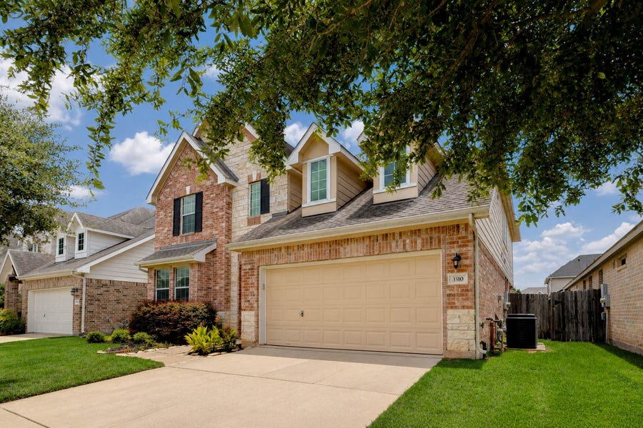 Property photo for 3310 Pimlico Pine Lane, Katy, TX
