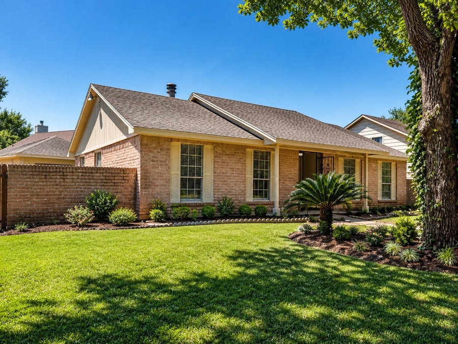 Property photo for 15950 Chimney Rock Road, Missouri City, TX