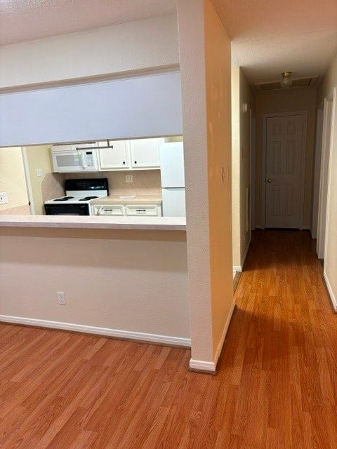 8029 Lawrence Street, Hitchcock, TX 77563 8029 Lawrence Street, Hitchcock, TX 77563
