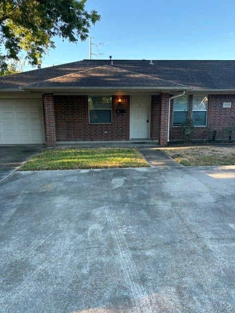 8029 Lawrence Street, Hitchcock, TX 77563 Located on a short, quiet street next to City Hall.