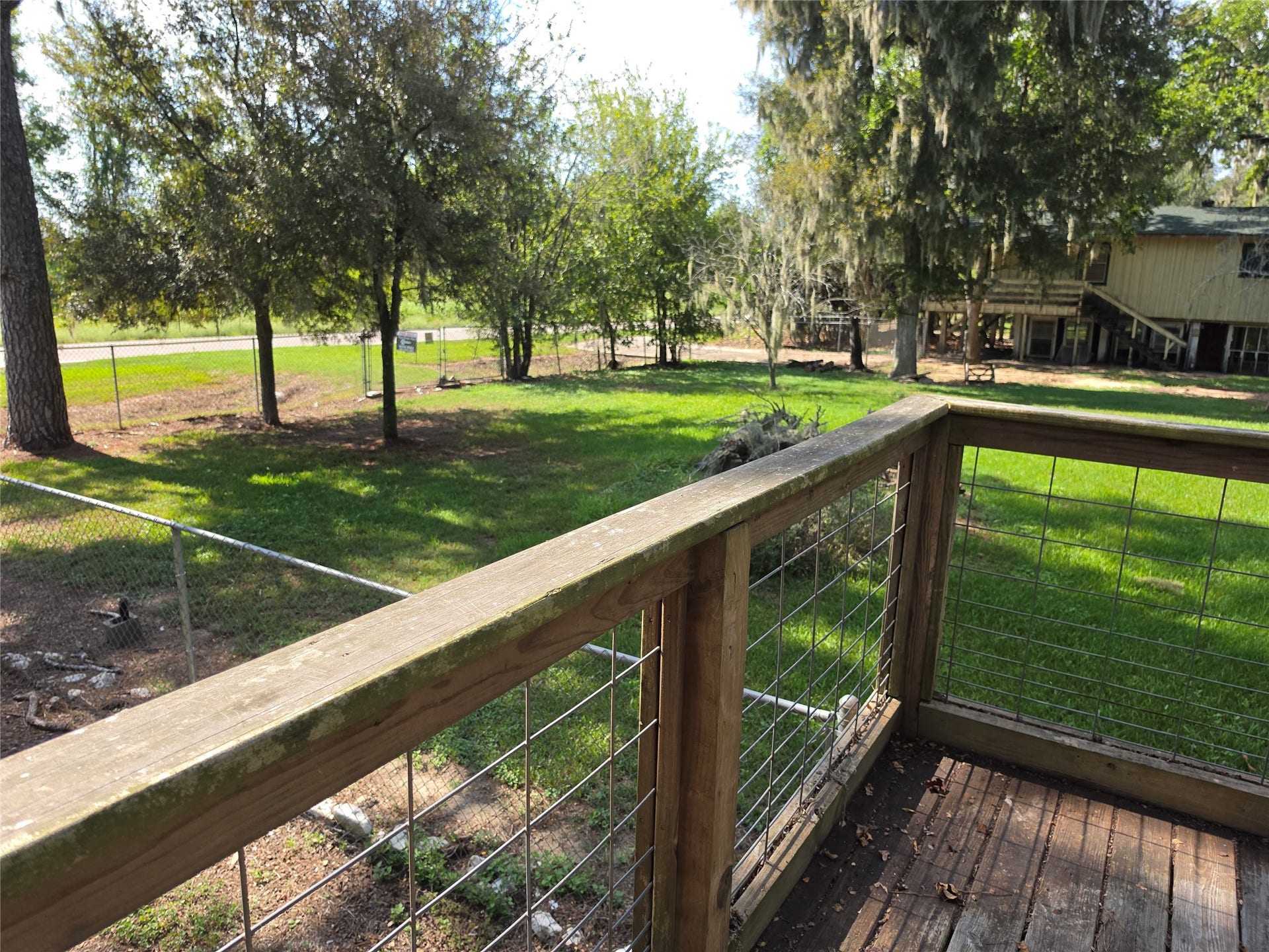 20527 Lake Forest Drive E, Guy, TX 77444
