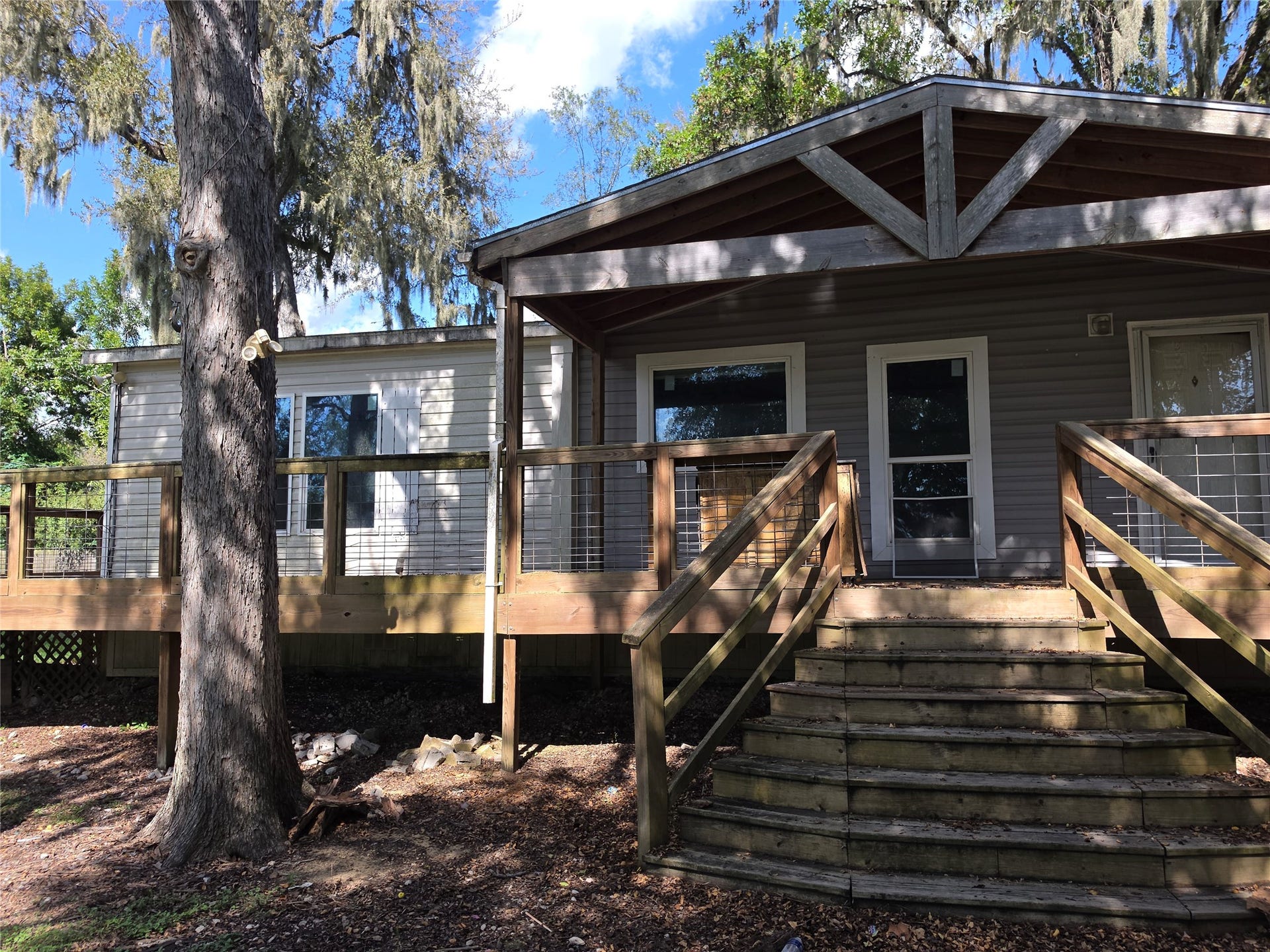 20527 Lake Forest Drive E, Guy, TX 77444