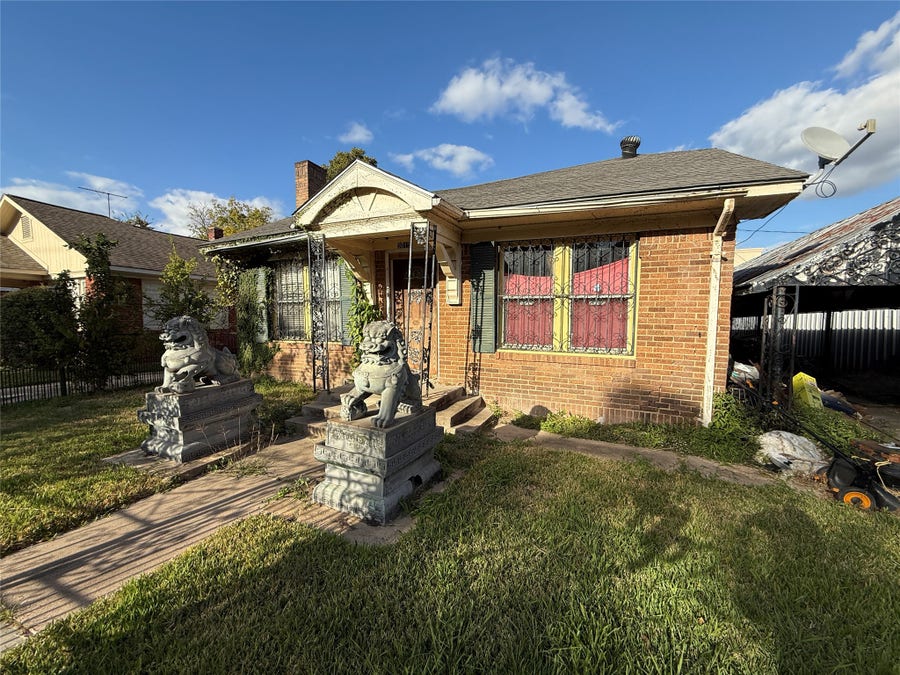 Property photo for 3015 Wentworth Street, Houston, TX