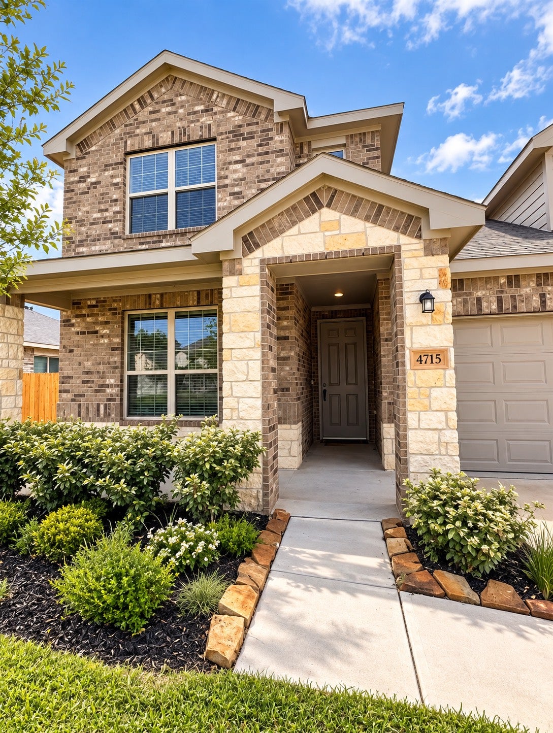 4715 Mustang Run Dr, Rosenberg, TX 77469