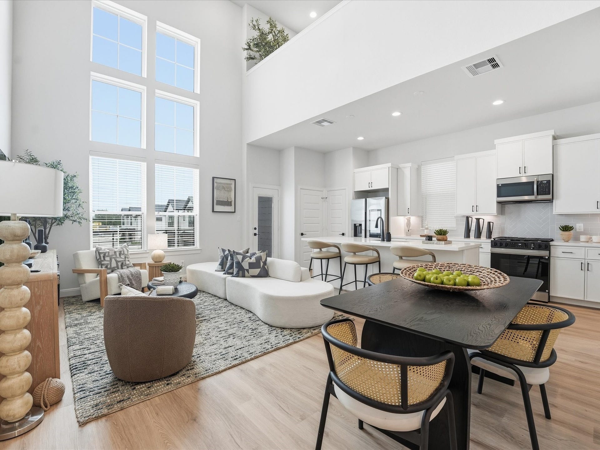 20 Foot Ceilings