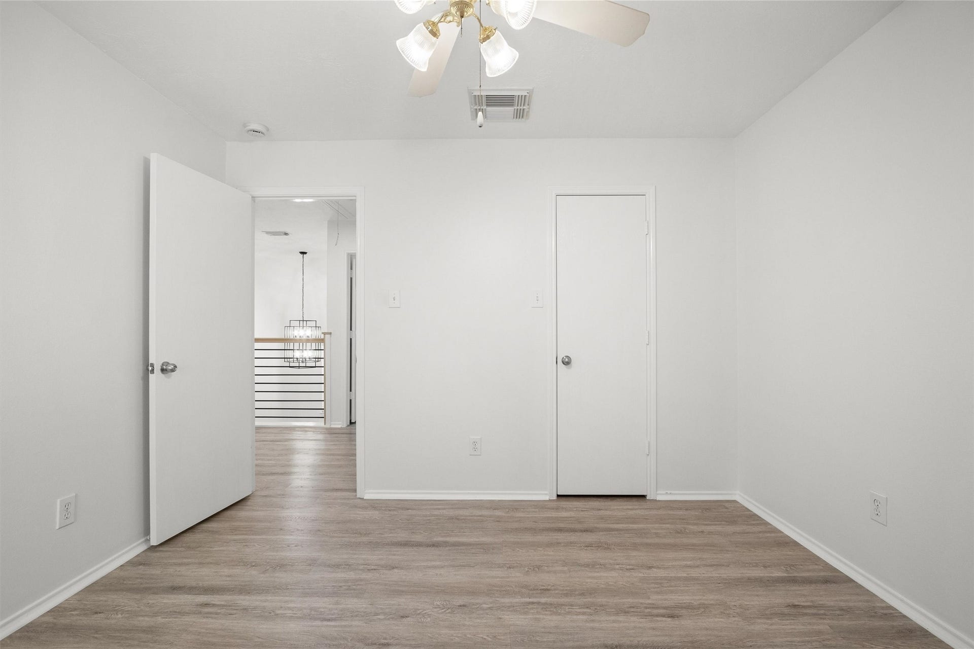 115 S Vesper Bend Circle, Spring, TX 77382 115 S Vesper Bend Circle, Spring, TX 77382