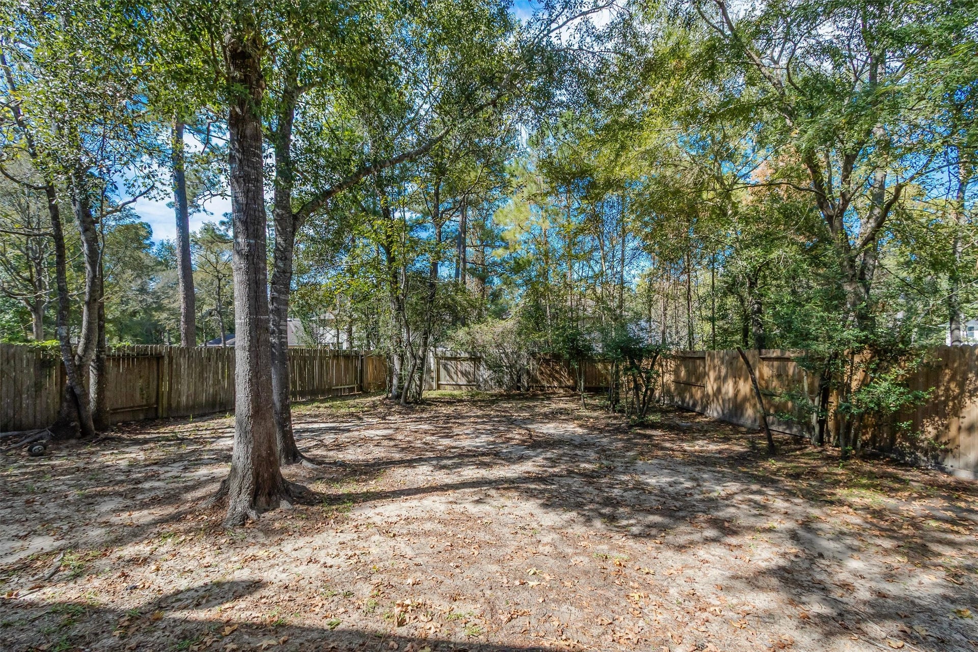 115 S Vesper Bend Circle, Spring, TX 77382 115 S Vesper Bend Circle, Spring, TX 77382