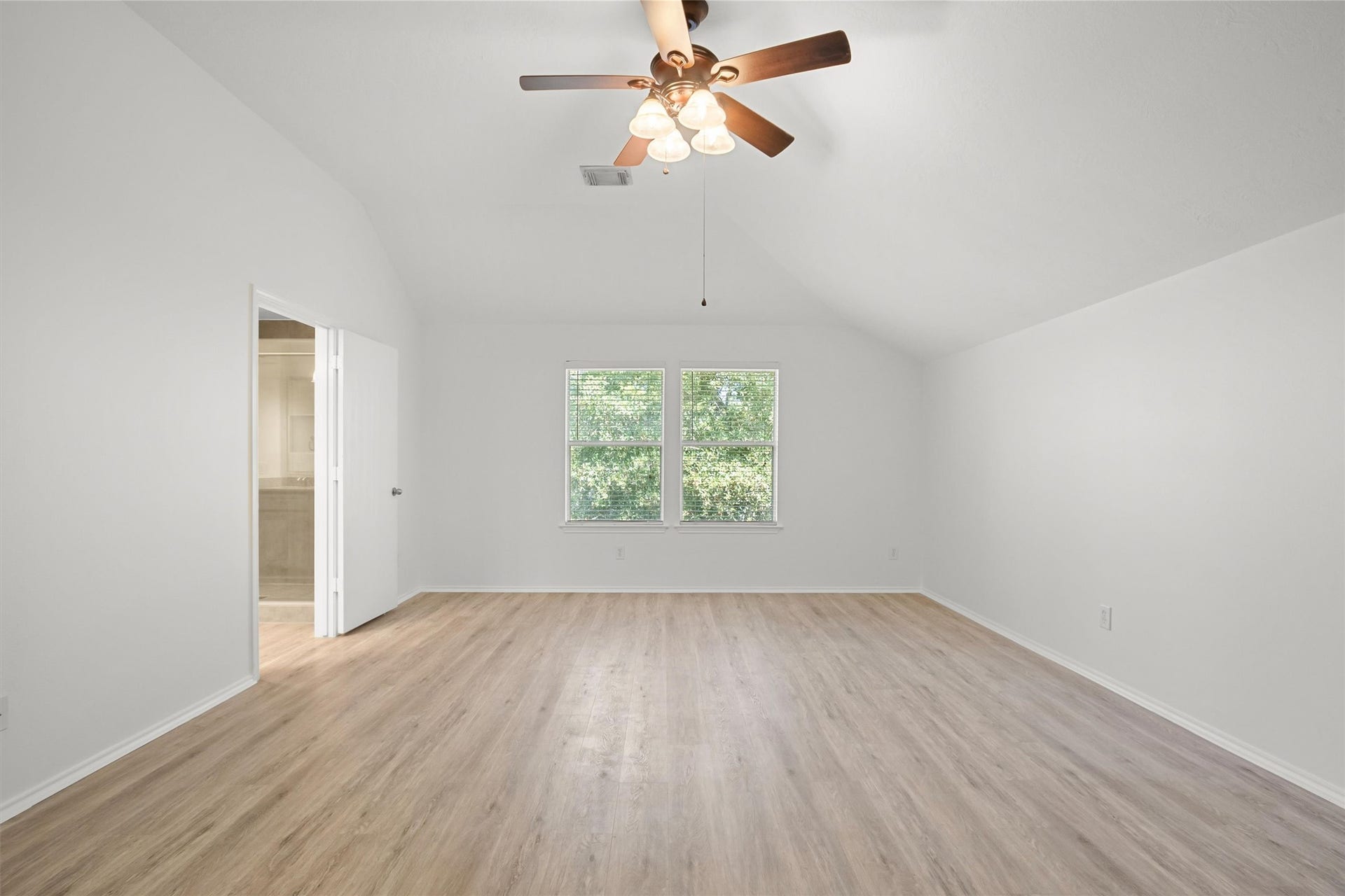 115 S Vesper Bend Circle, Spring, TX 77382 115 S Vesper Bend Circle, Spring, TX 77382
