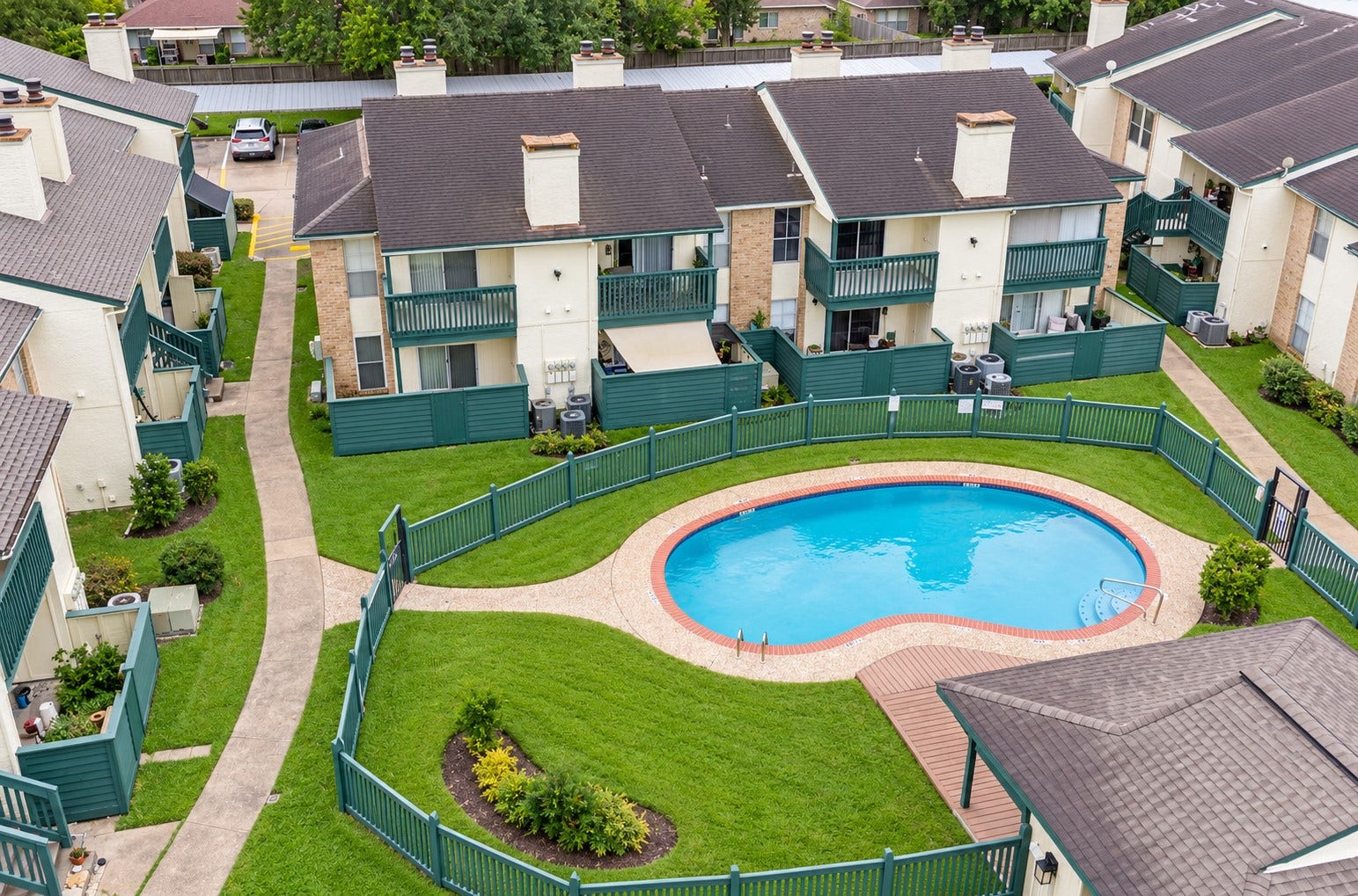 250 El Dorado Boulevard, #283, Houston, TX 77598 Aerial View the community pool.