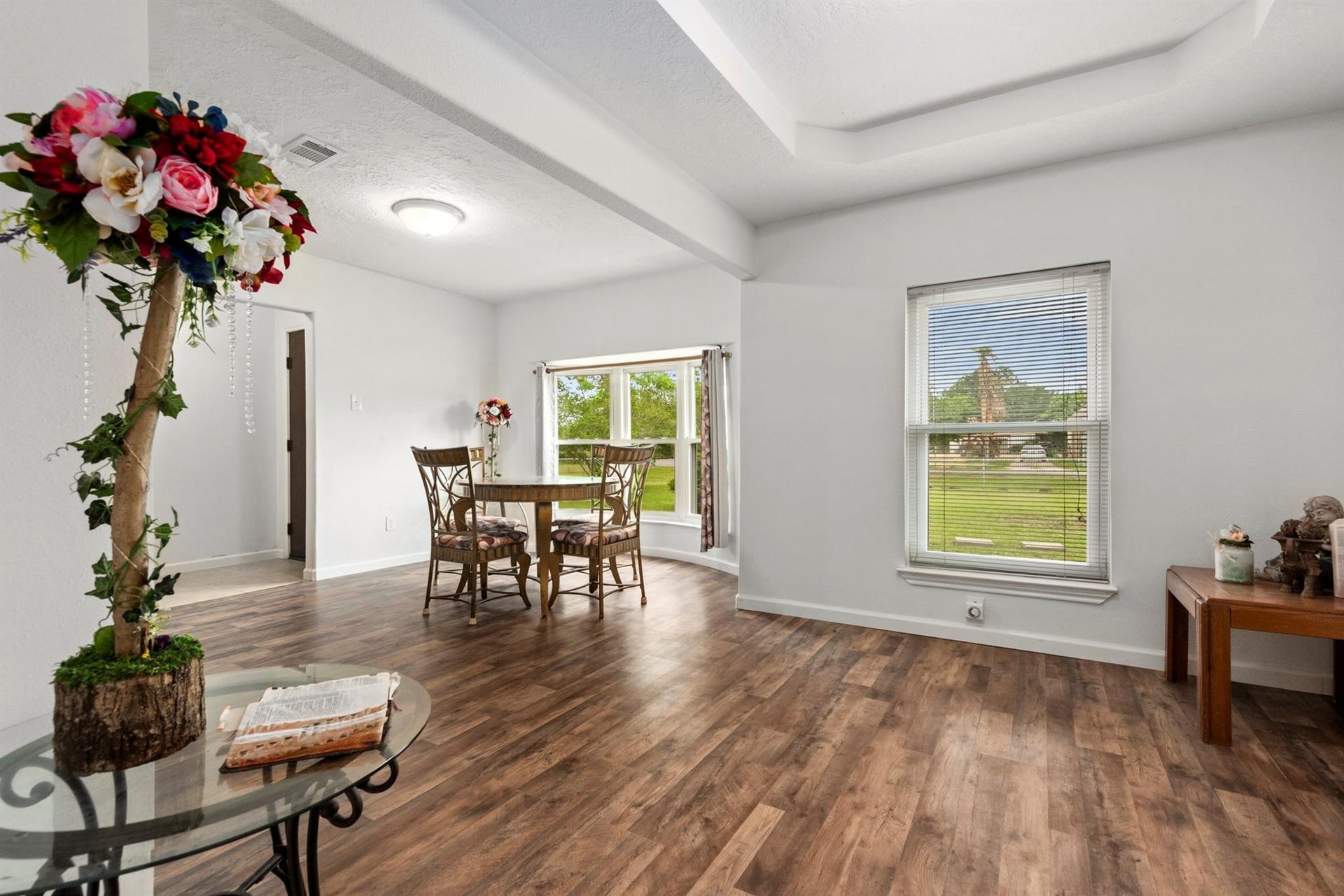 318 County Road 296d, Alvin, TX 77511 318 County Road 296d, Alvin, TX 77511
