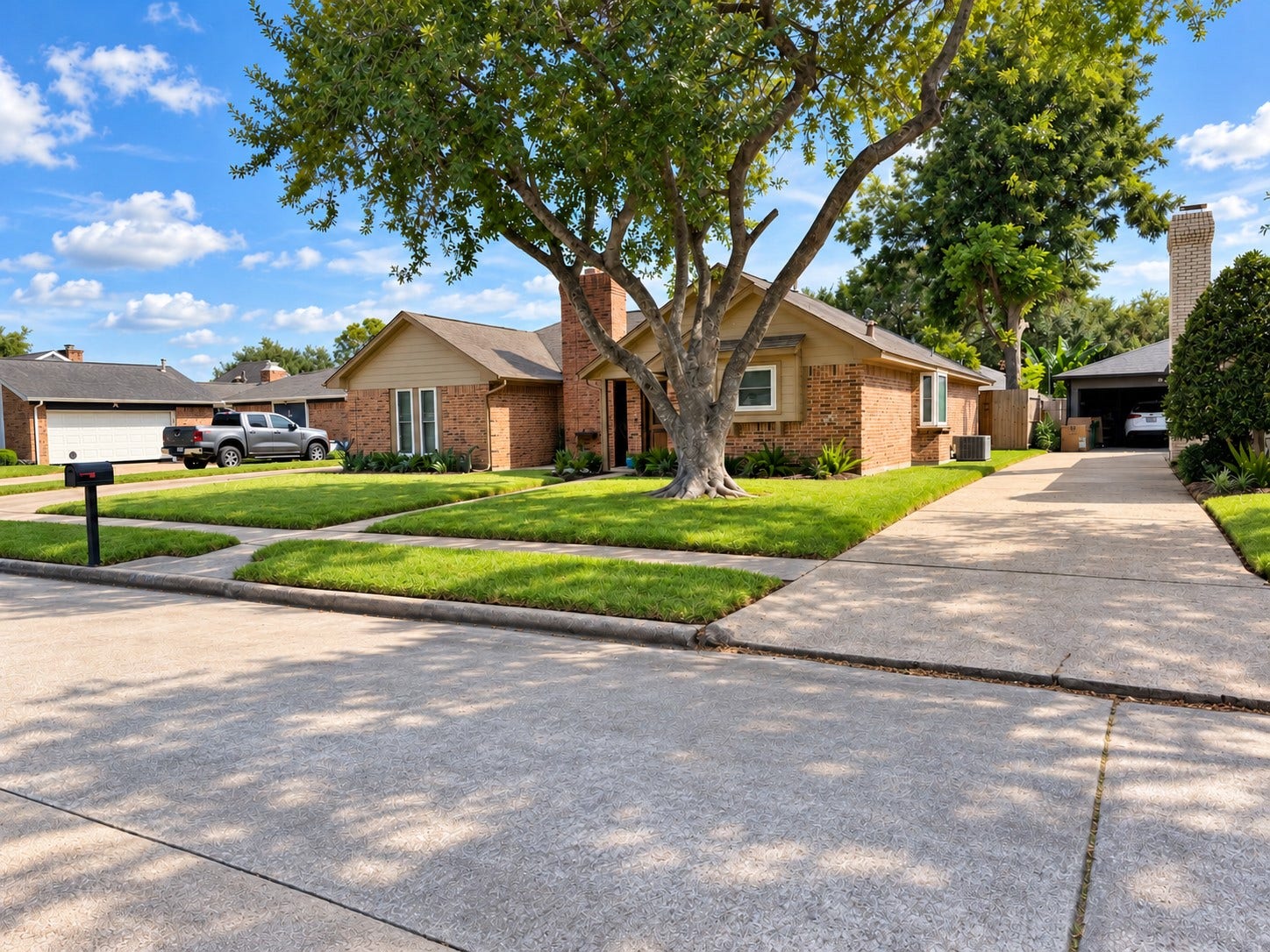 6102 Canada Drive, Pasadena, TX 77505