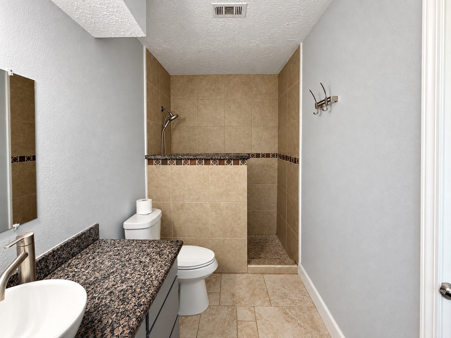 6102 Canada Drive, Pasadena, TX 77505