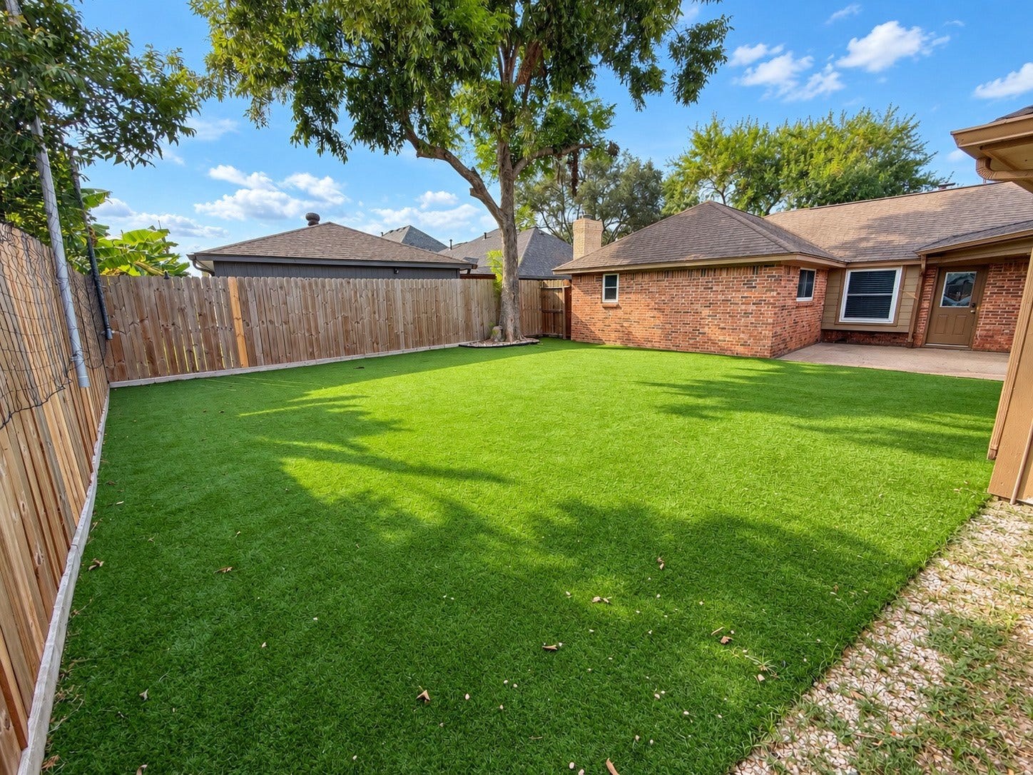 6102 Canada Drive, Pasadena, TX 77505