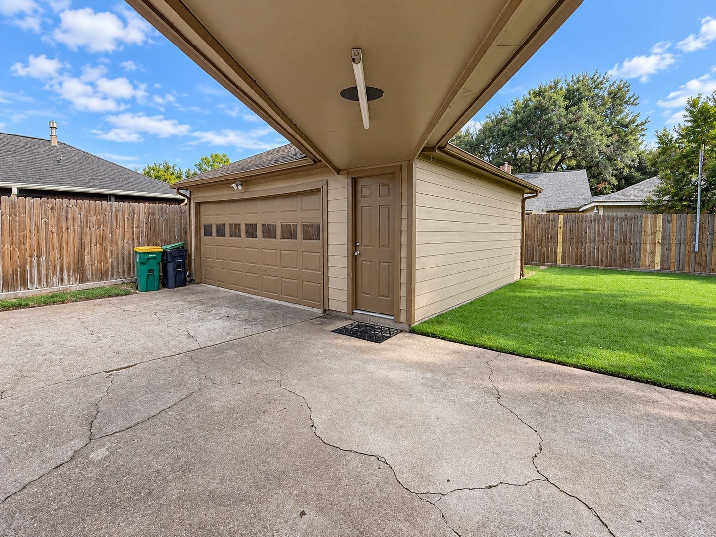 6102 Canada Drive, Pasadena, TX 77505