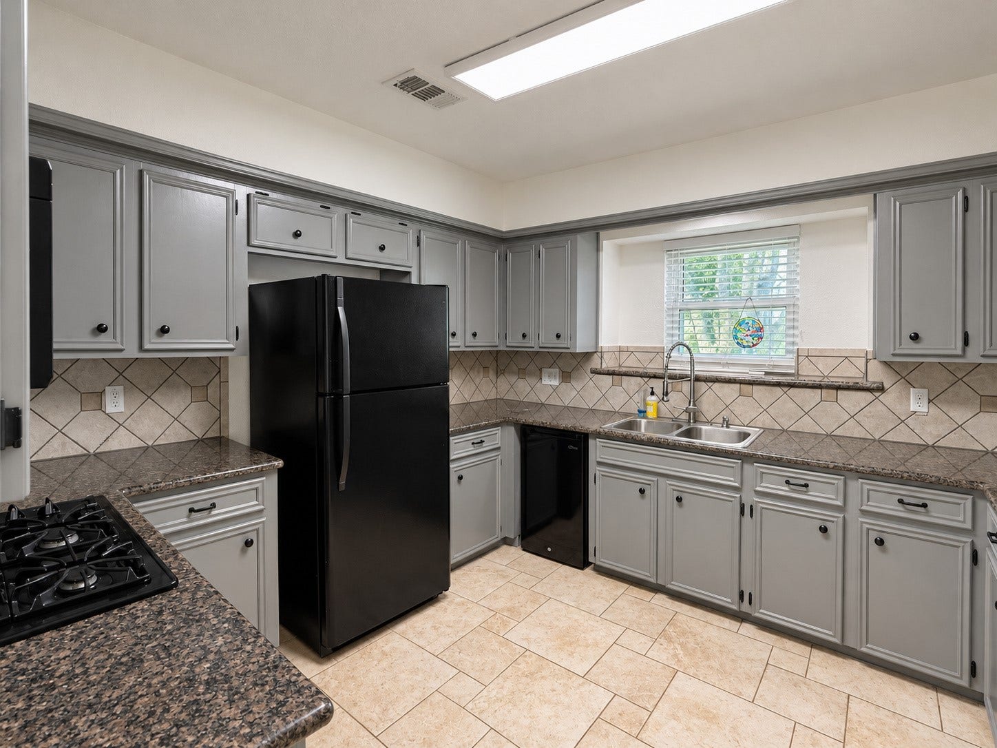6102 Canada Drive, Pasadena, TX 77505