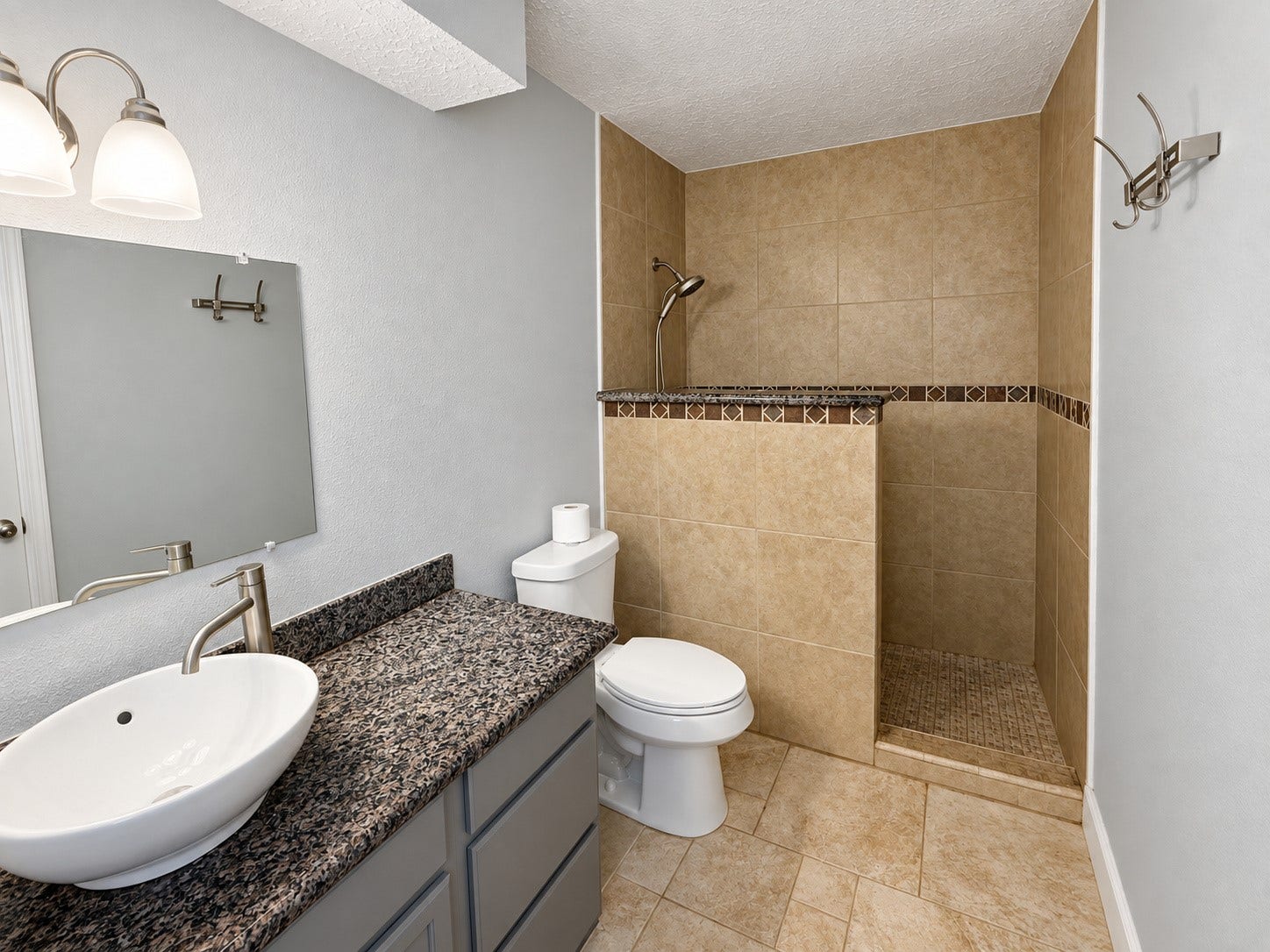 6102 Canada Drive, Pasadena, TX 77505