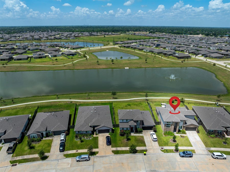 Property photo for 3510 Joshua Grove Lane, Missouri City, TX