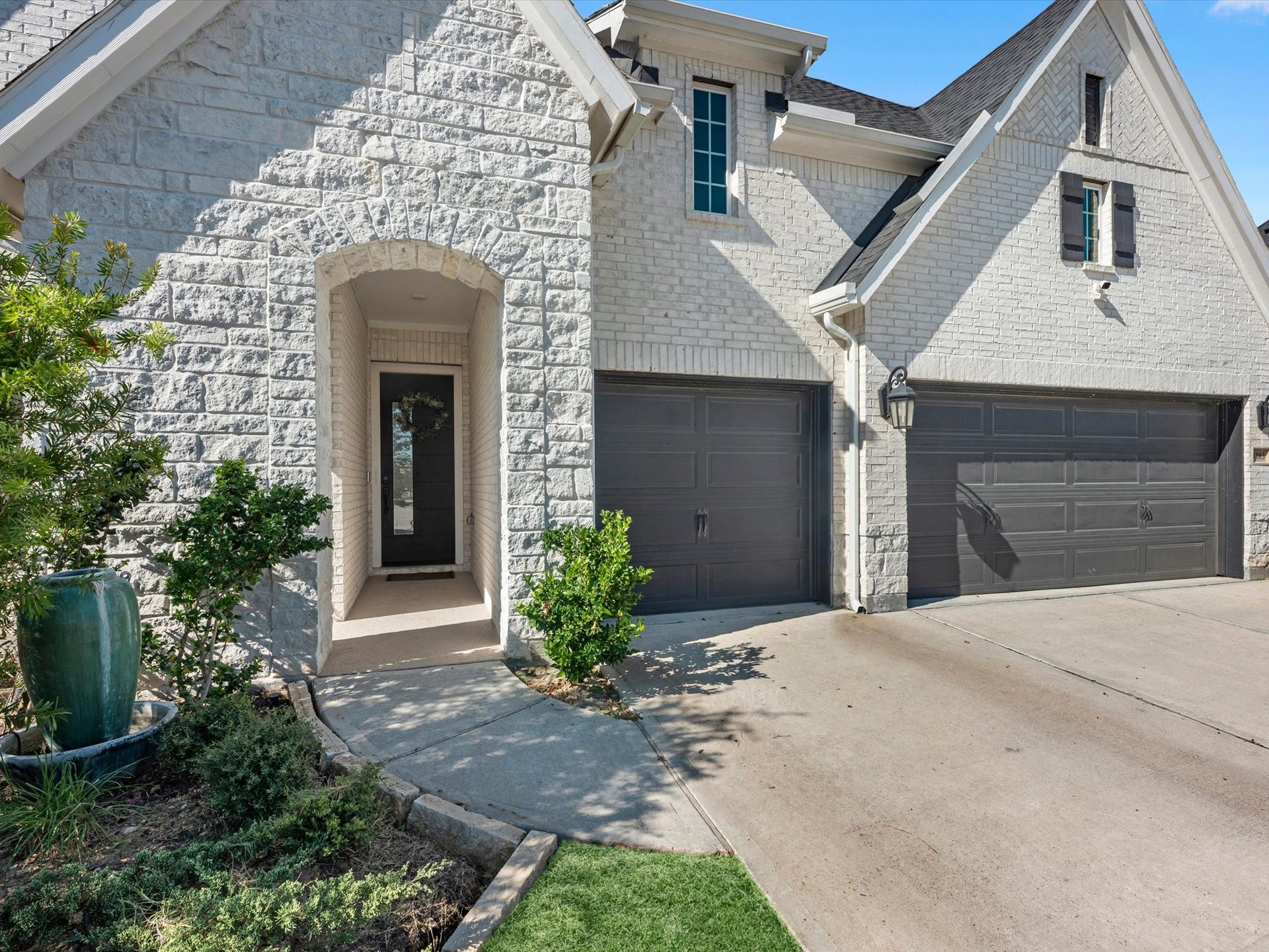 3103 Honeysuckle Way, Katy, TX 77493