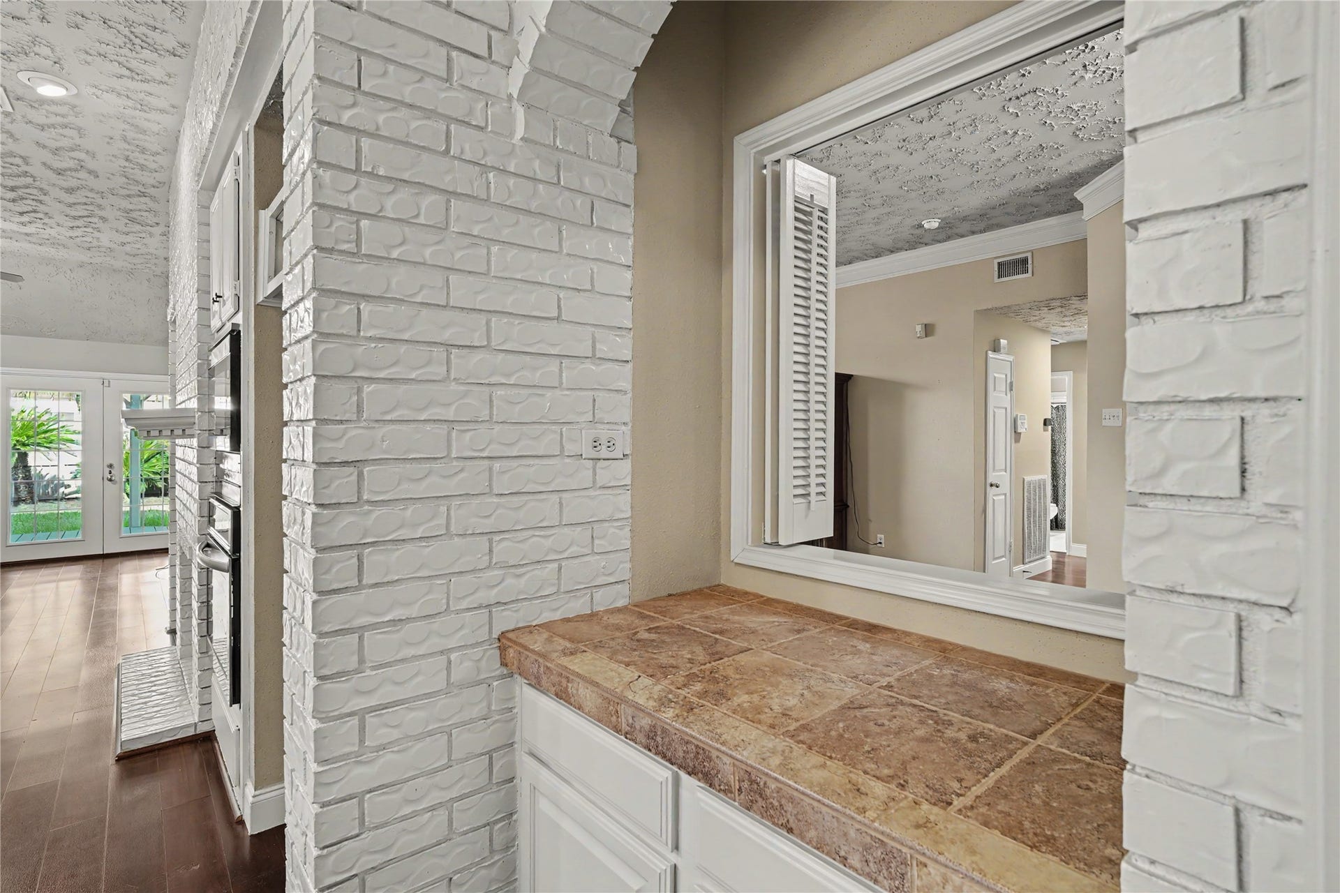 835 Maplewood Falls Court, Houston, TX 77062 835 Maplewood Falls Court, Houston, TX 77062