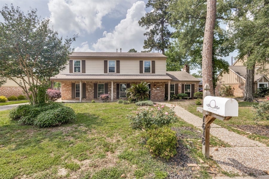Property photo for 1618 Tucumcari Drive, Houston, TX