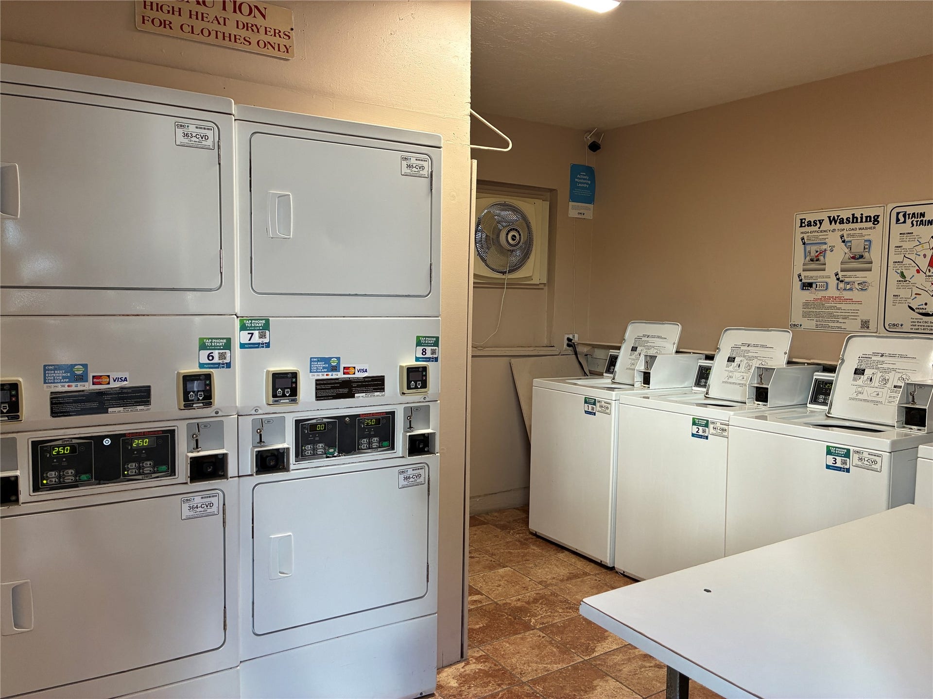 3400 Timmons Lane, #72, Houston, TX 77027 Communal Laundry