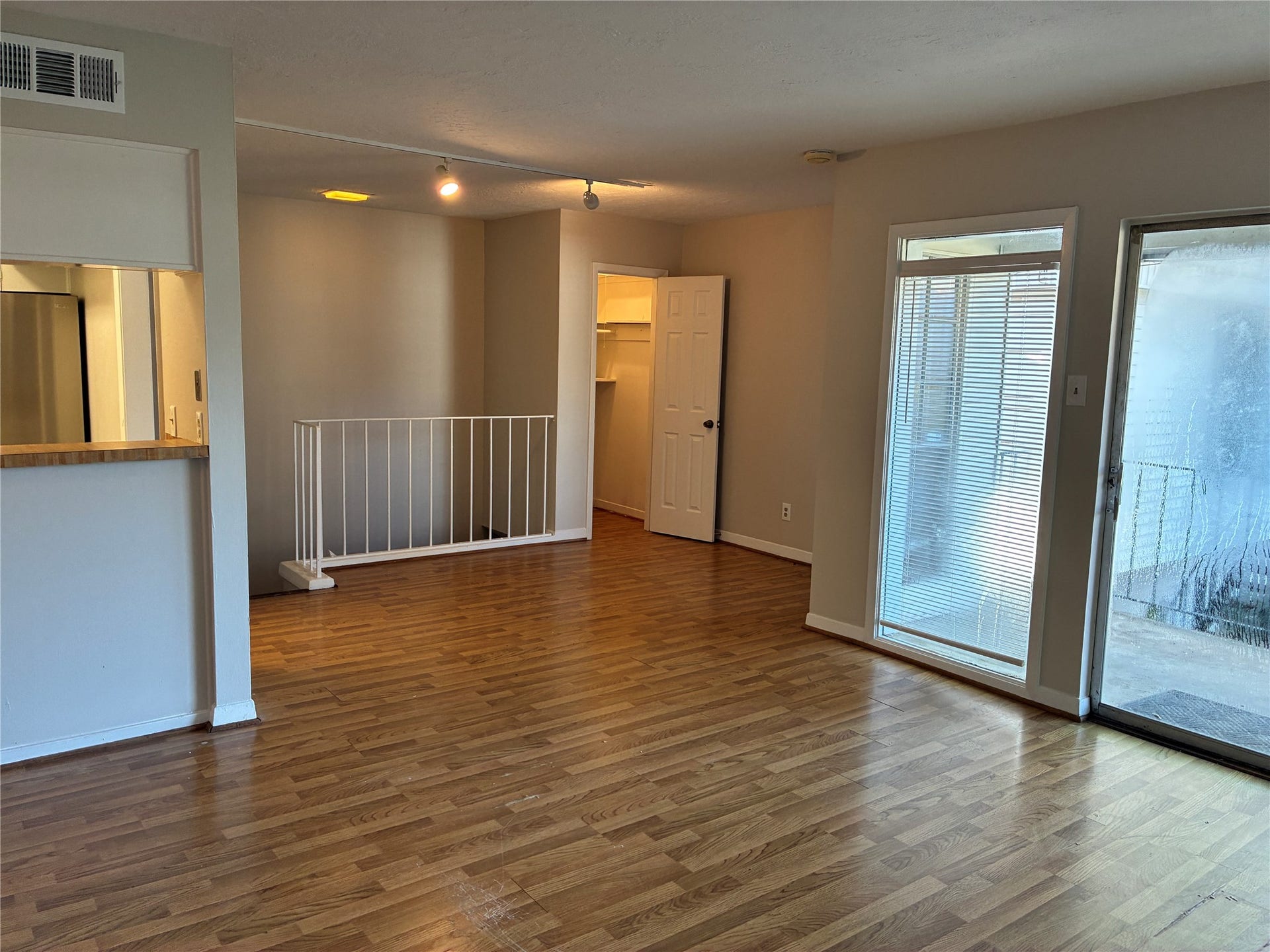 3400 Timmons Lane, #72, Houston, TX 77027 Open Living