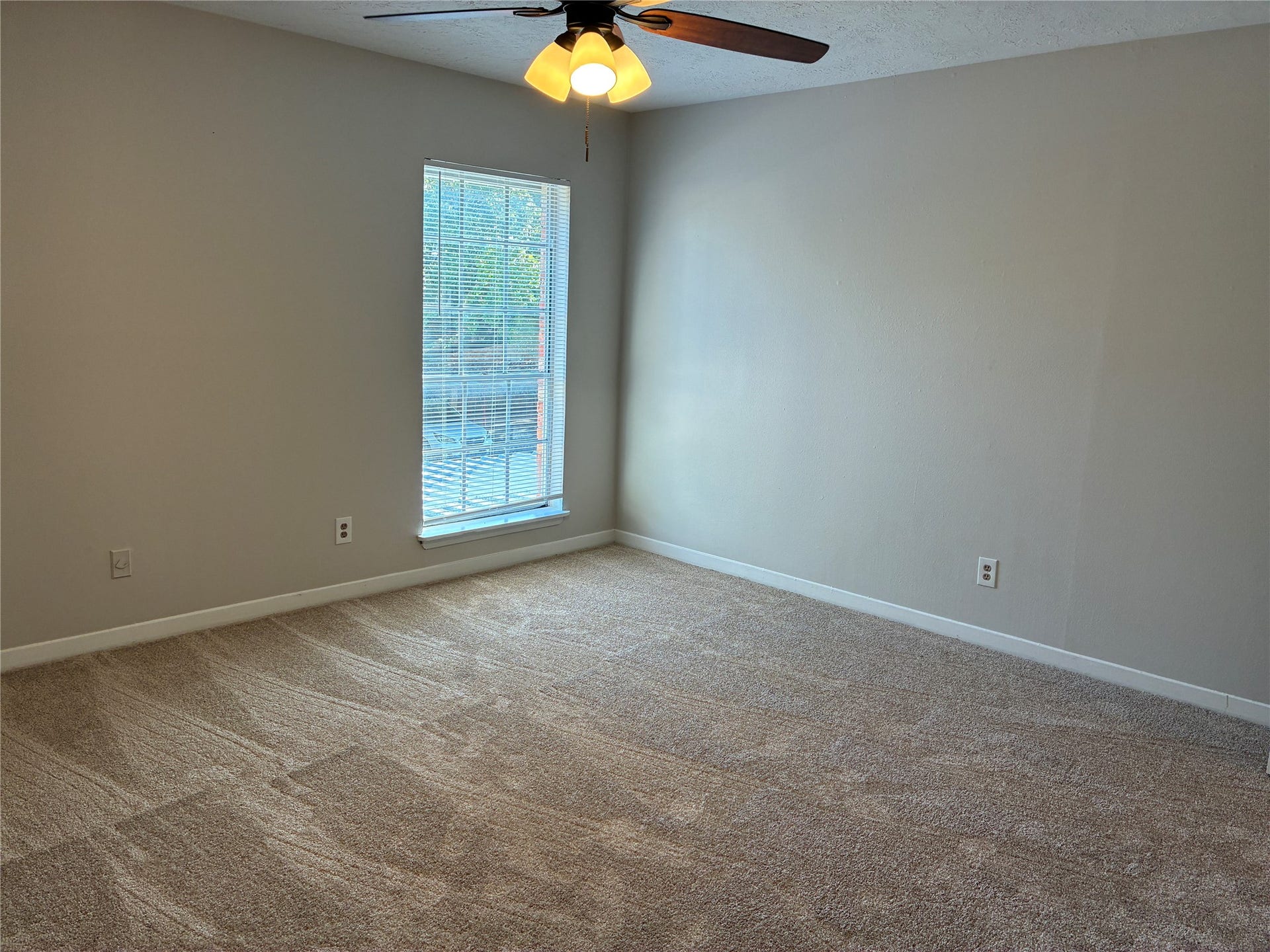 3400 Timmons Lane, #72, Houston, TX 77027 Second bedroom