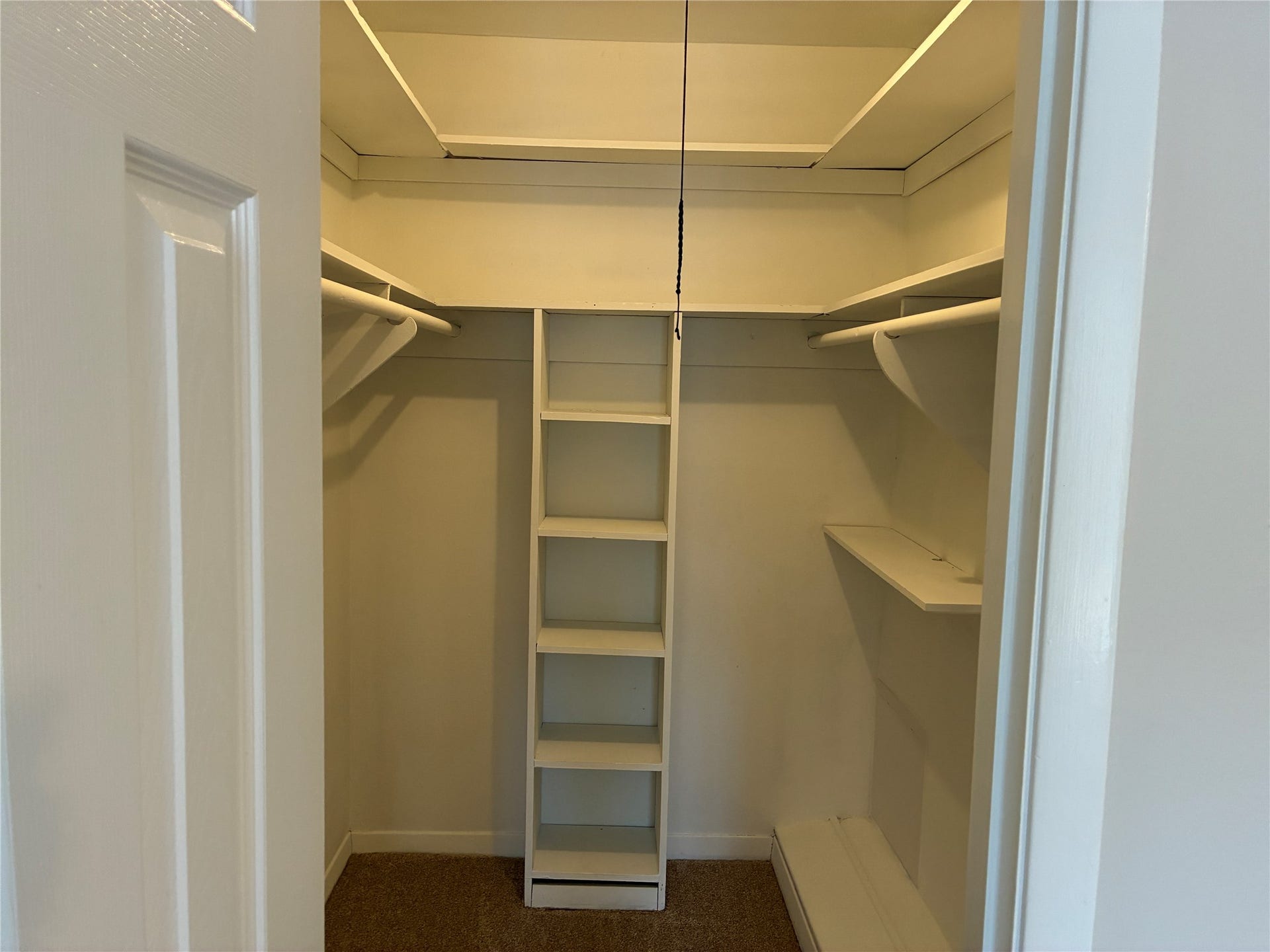 3400 Timmons Lane, #72, Houston, TX 77027 Walkin closet in second bedroom
