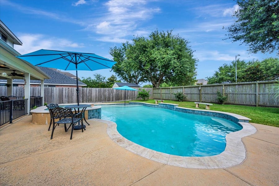 Property photo for 2114 Camdon Drive, Deer Park, TX