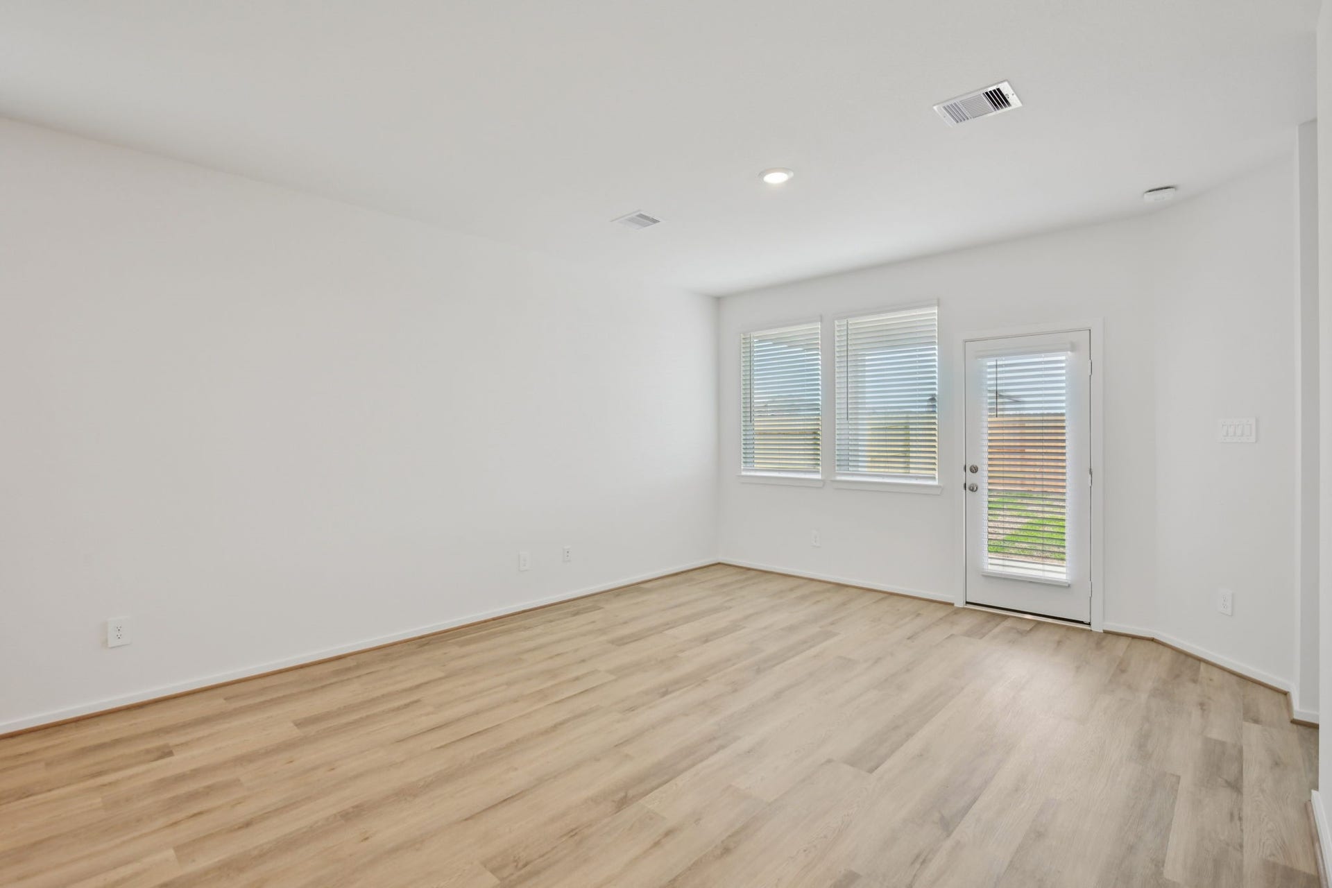 31018 Rivage Beach Drive, Huffman, TX 77336 31018 Rivage Beach Drive, Huffman, TX 77336